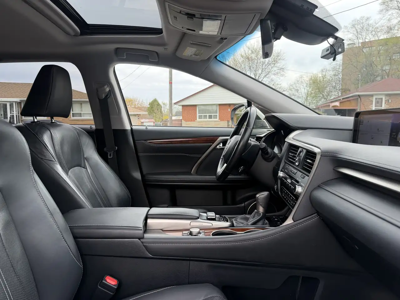 Lexus RX photo Lexus RX