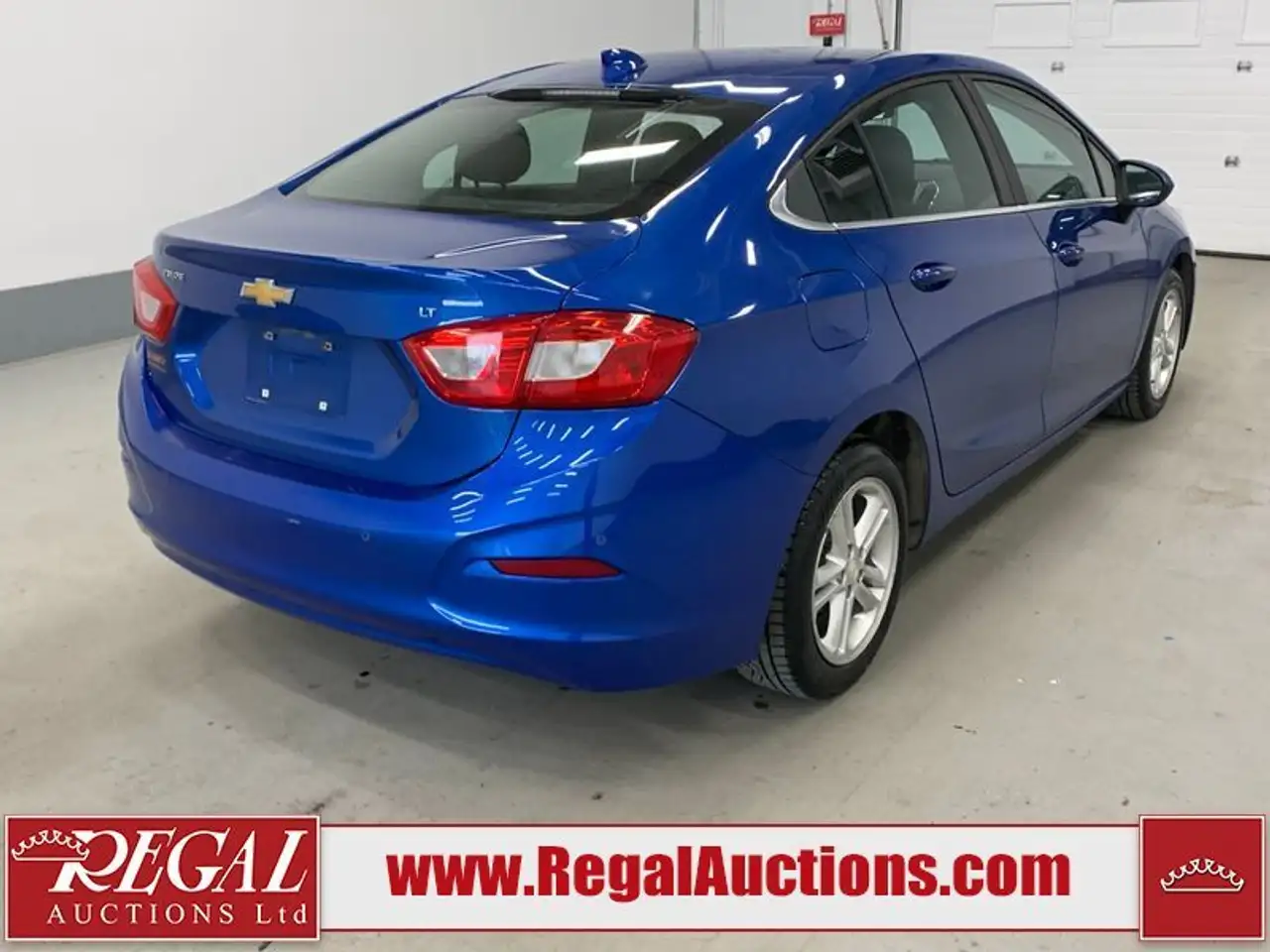 Chevrolet Cruze photo Chevrolet Cruze