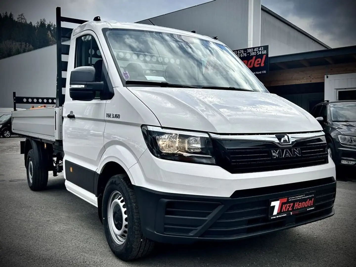 MAN TGE TGE 3.160 4X2 SB PRITSCHE Blanc - 1