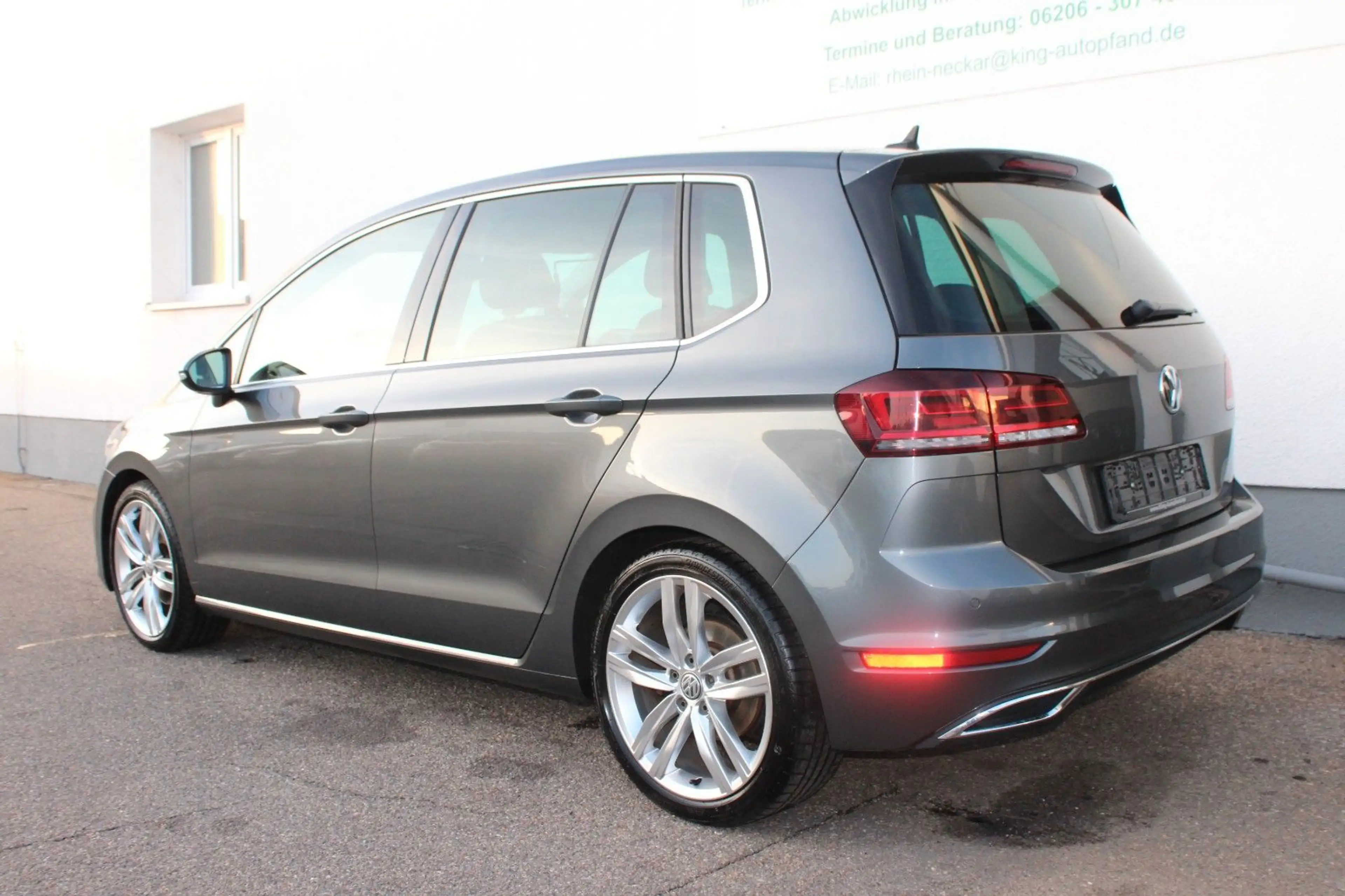 Volkswagen Golf VII 1.5 TSI Sportsvan Highline — photo 6