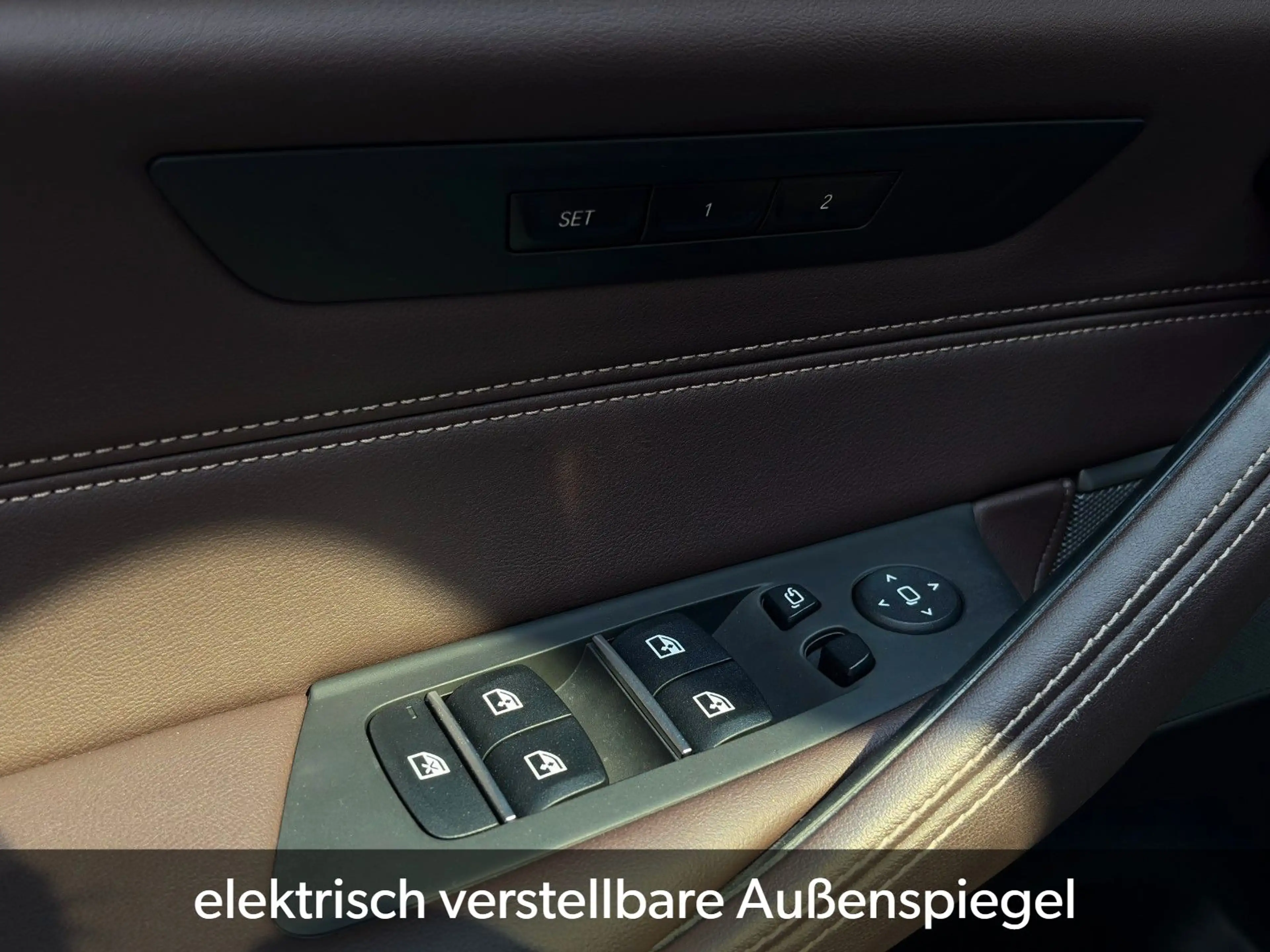 BMW 550 i xDr AHK SHD StHzg Nappa SBL H&K HuD DrProf — photo 13