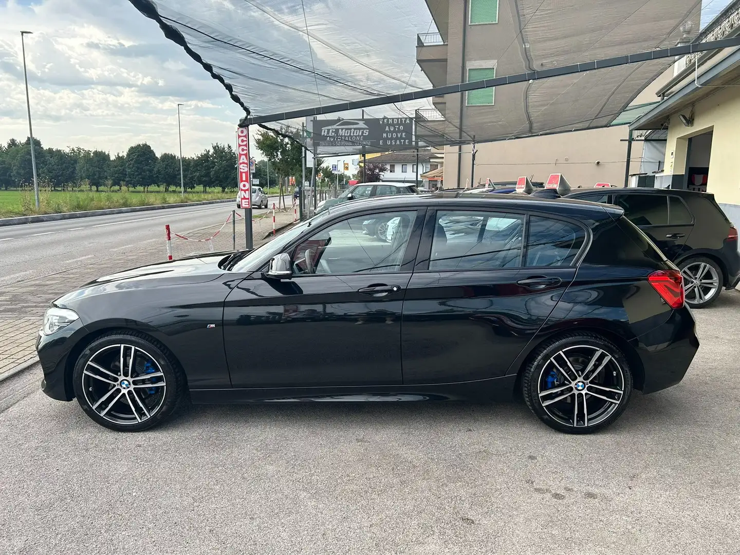 BMW 118 i 136CV M-Sport 5p. CAMBIO MANUALE Nero - 2