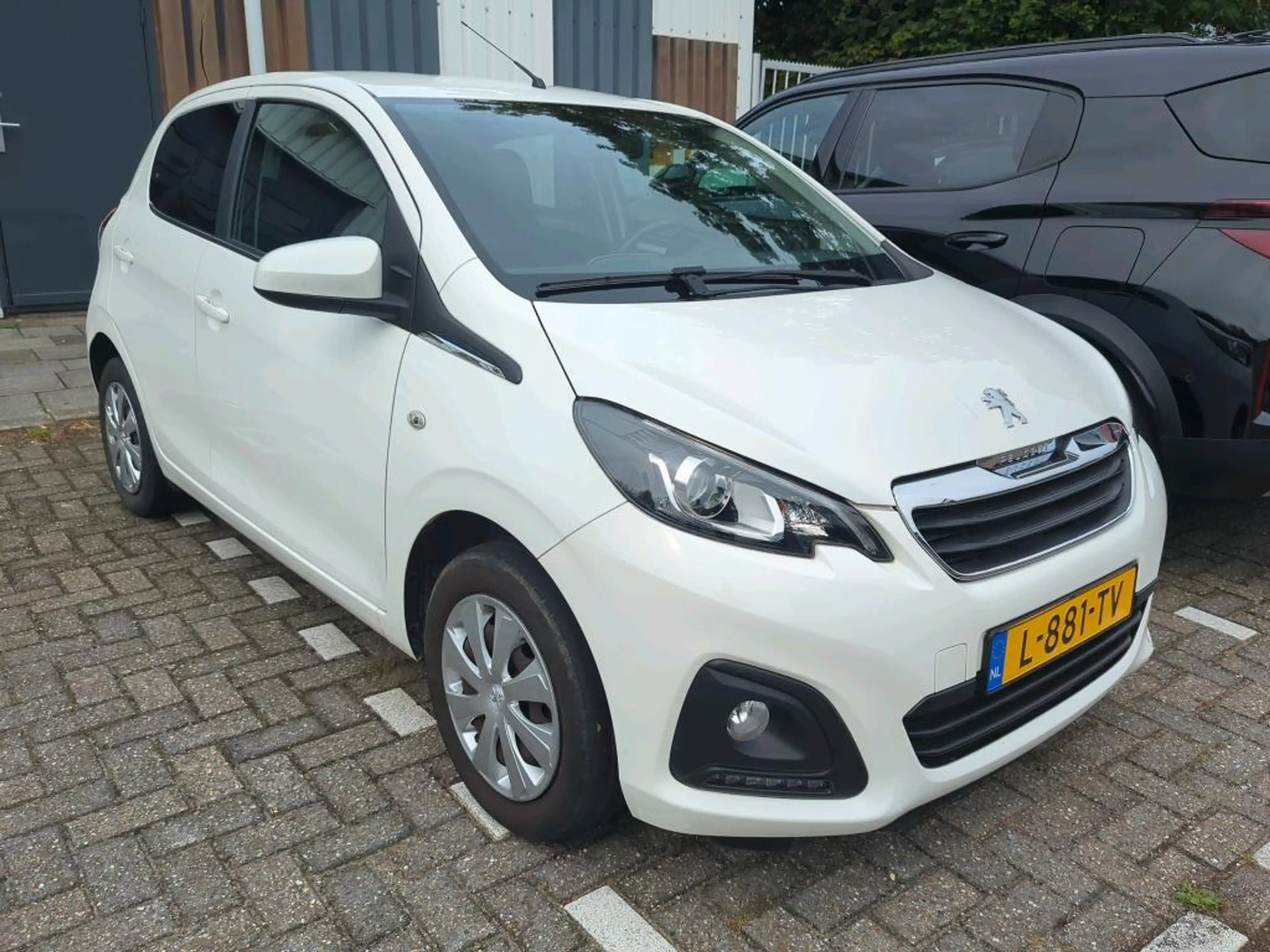 Peugeot 108 1.0 e-VTi Active | Airconditioning | Bluetooth | M — photo 2