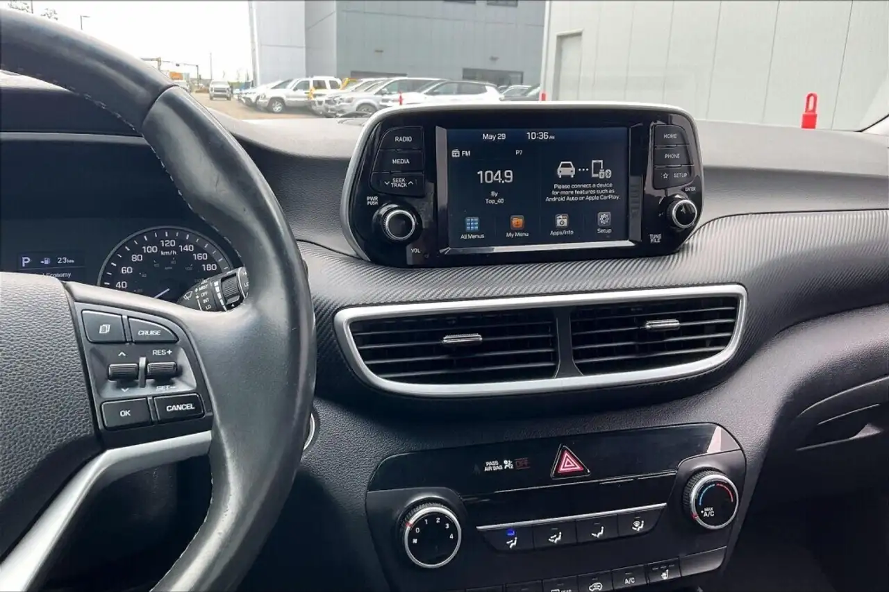 Hyundai TUCSON снимка Hyundai TUCSON