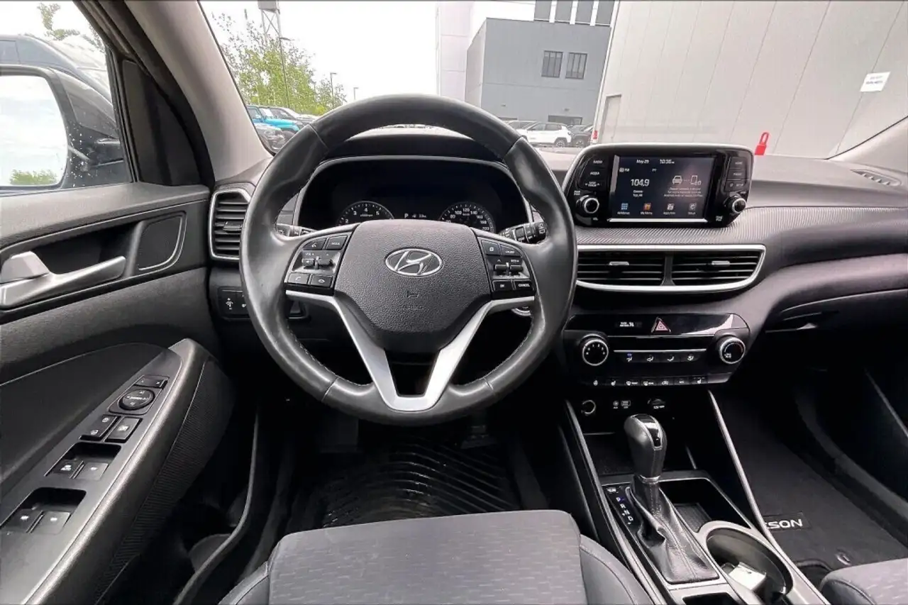 Hyundai TUCSON снимка Hyundai TUCSON