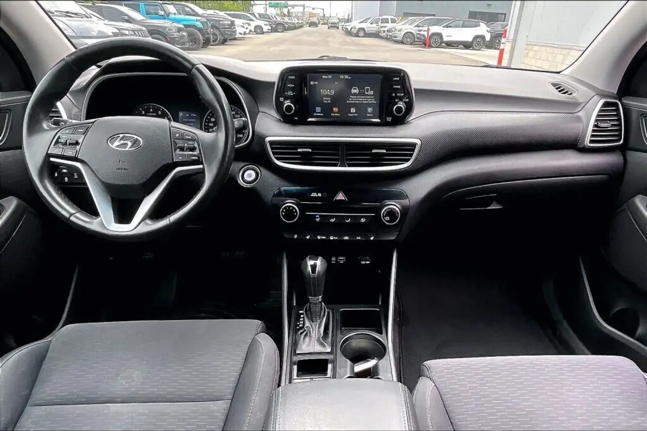 Hyundai TUCSON снимка Hyundai TUCSON