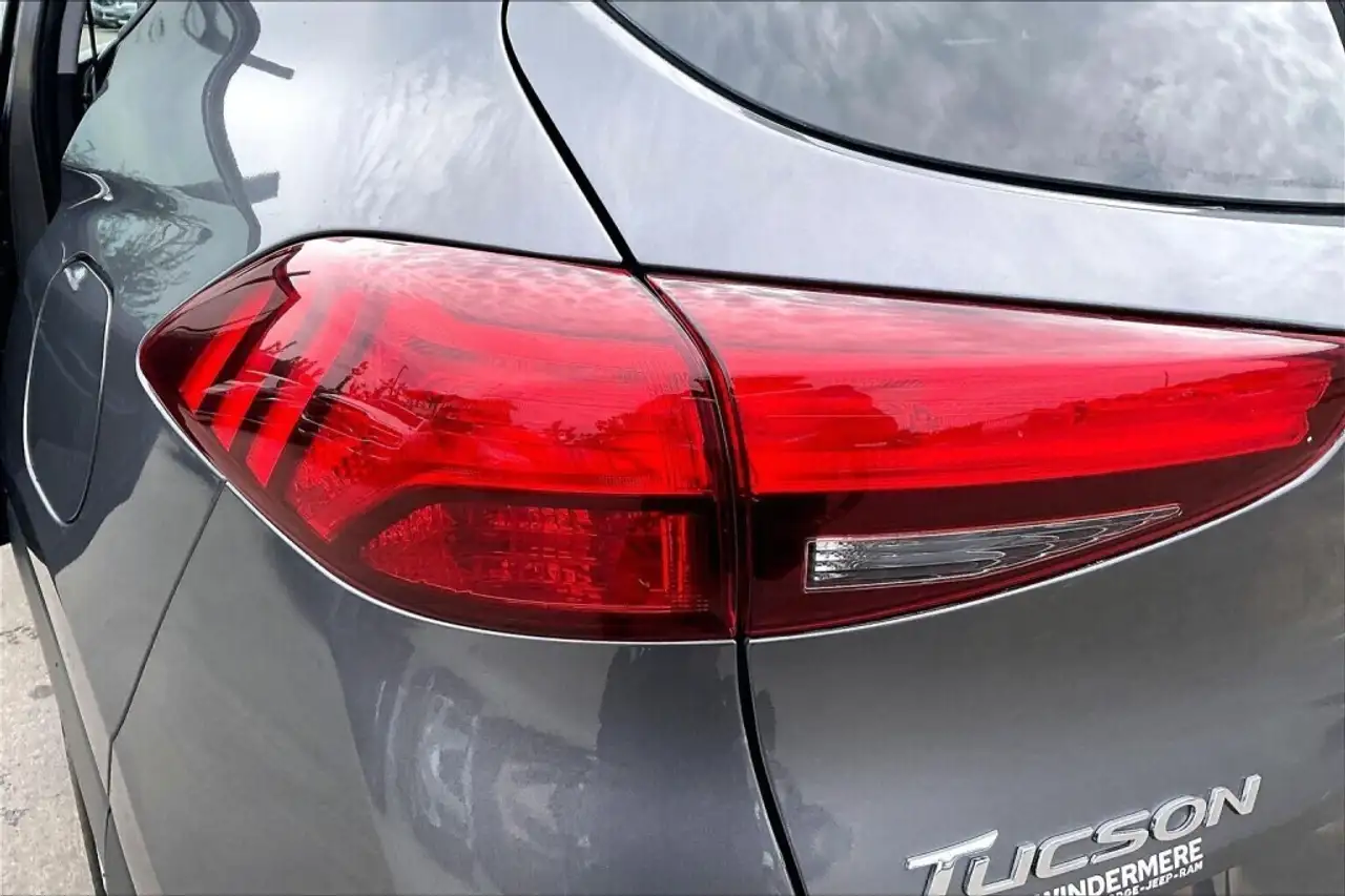 Hyundai TUCSON снимка Hyundai TUCSON