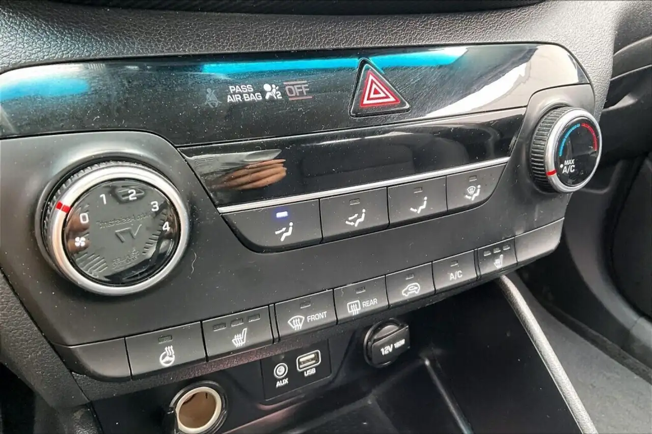 Hyundai TUCSON снимка Hyundai TUCSON