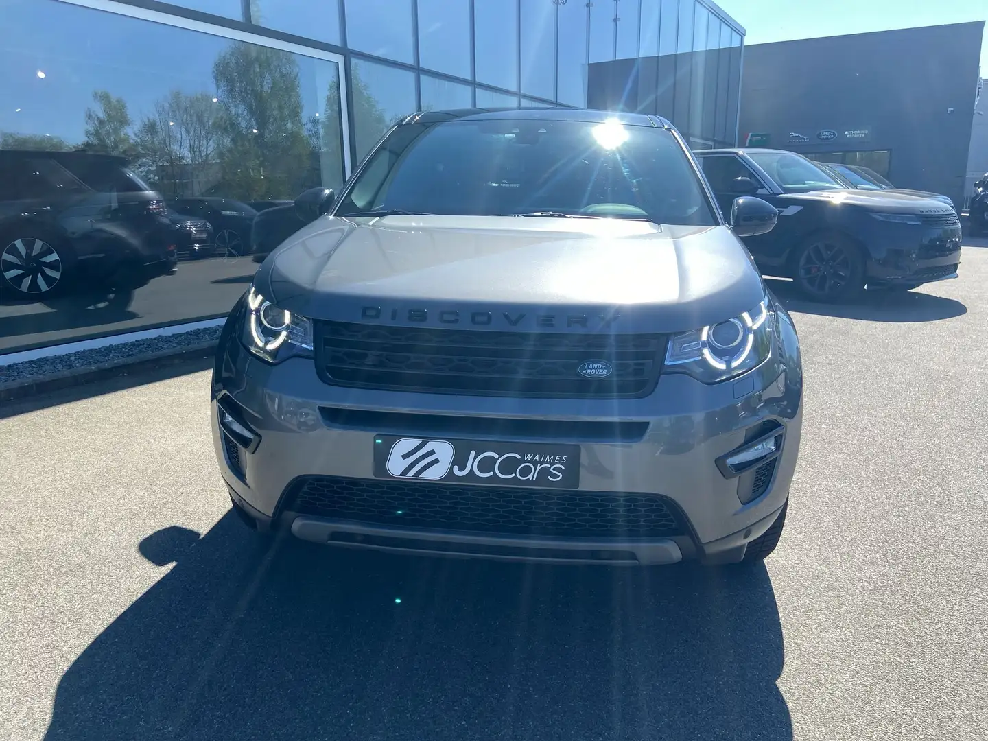 Land Rover Discovery Sport Discovery Sport 2.0 TD4 SE (EU6d-TEMP) Grijs - 2