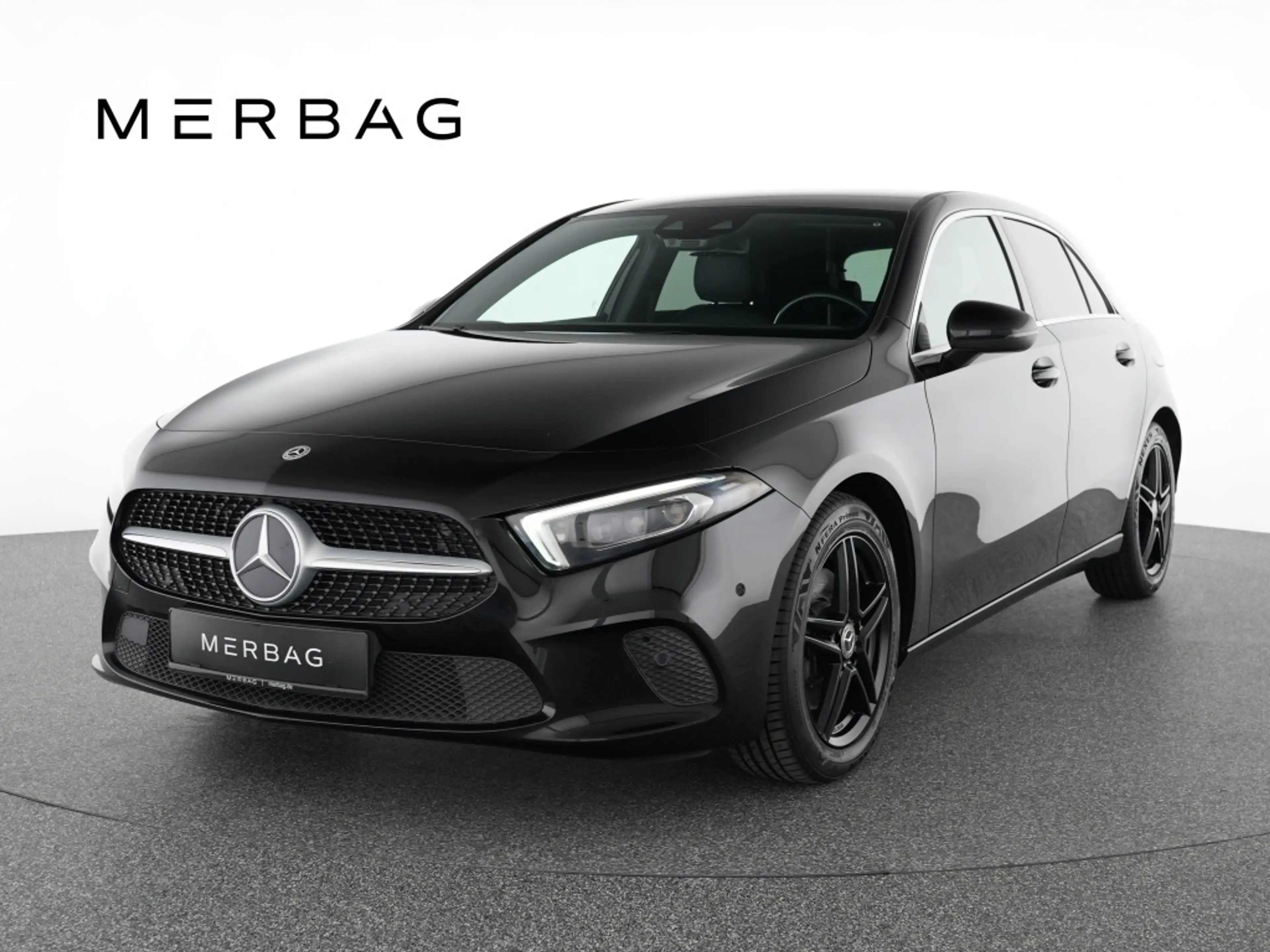 Mercedes-Benz A 220 4M Progressive Multibeam LED Navi Automatik
