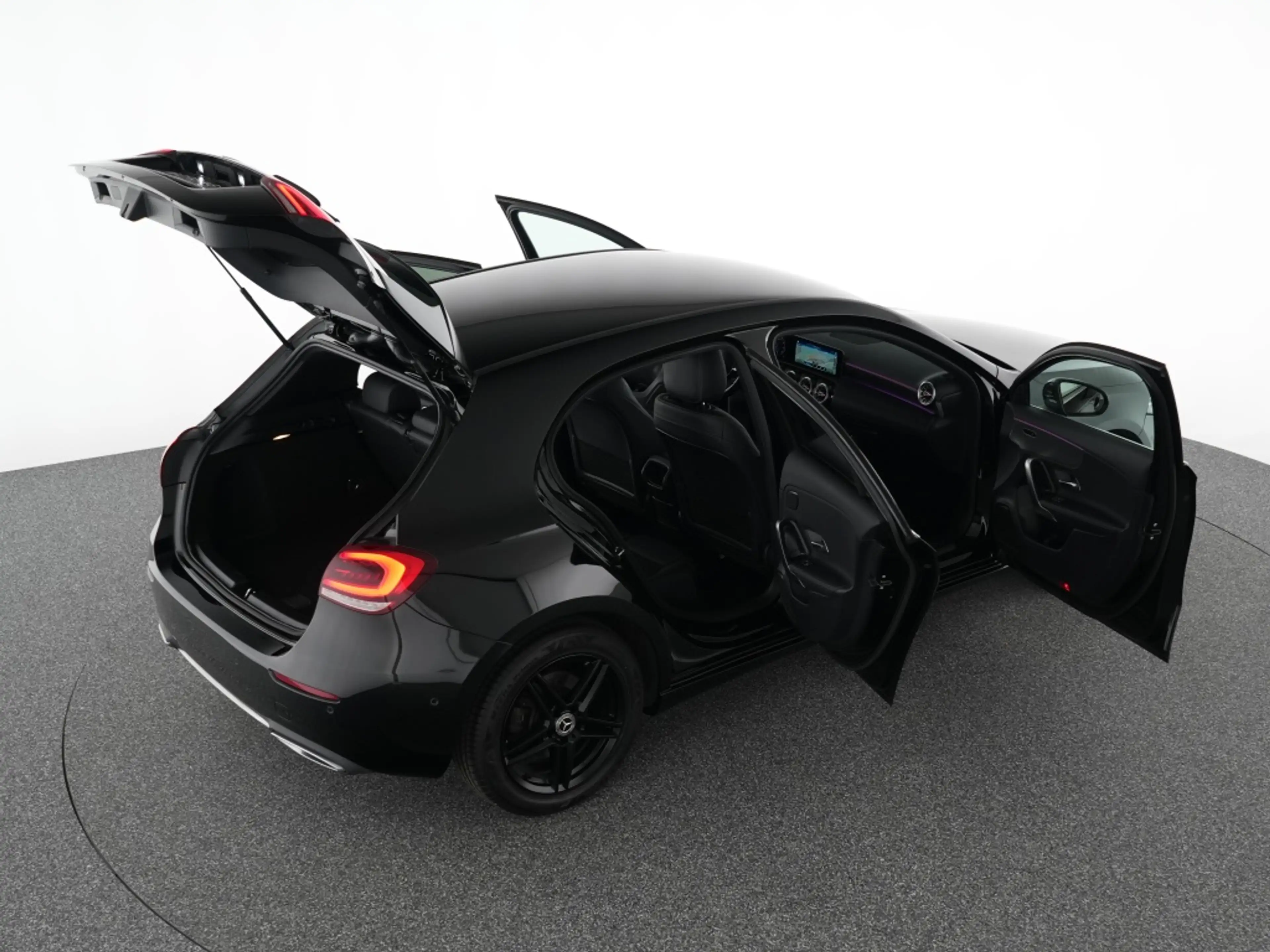 Mercedes-Benz A 220 4M Progressive Multibeam LED Navi Automatik — photo 13