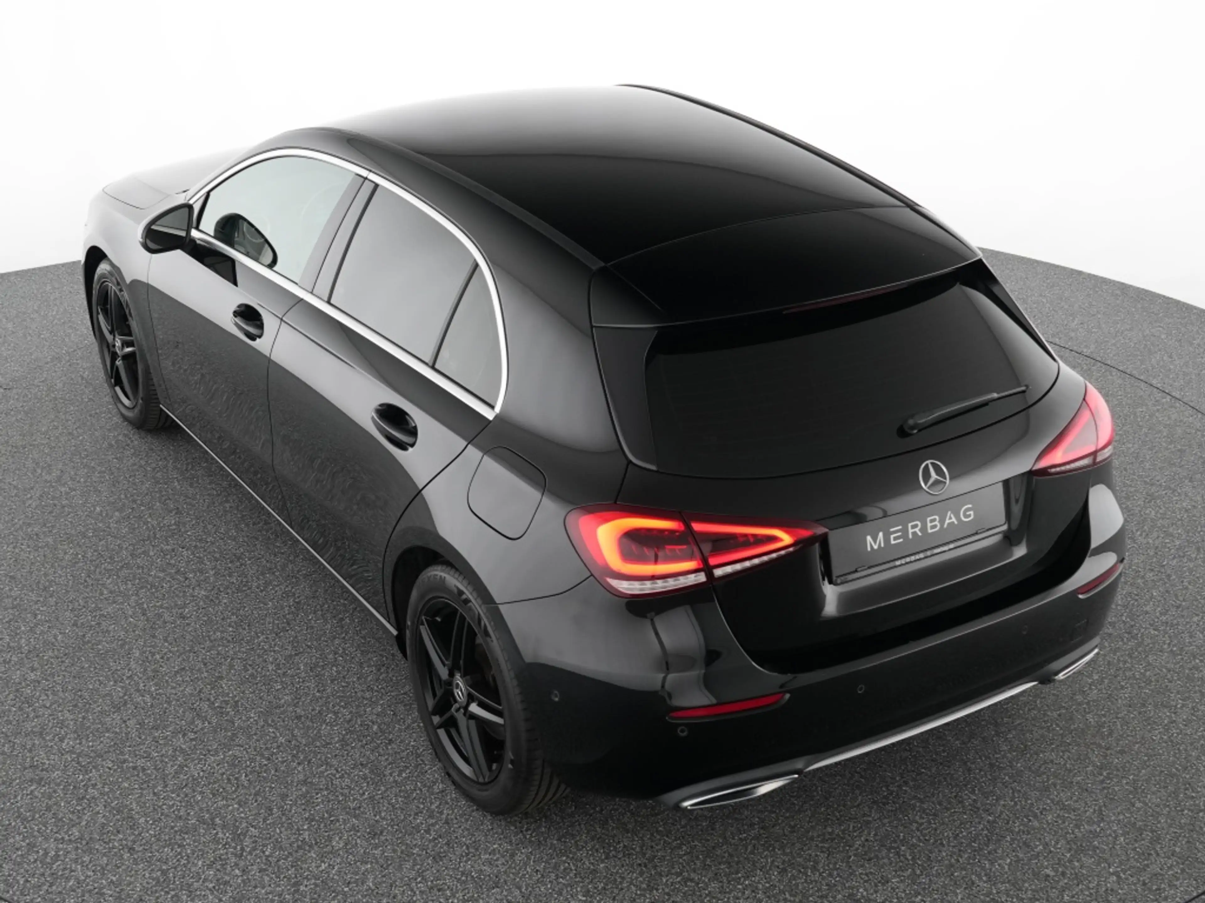 Mercedes-Benz A 220 4M Progressive Multibeam LED Navi Automatik — photo 11