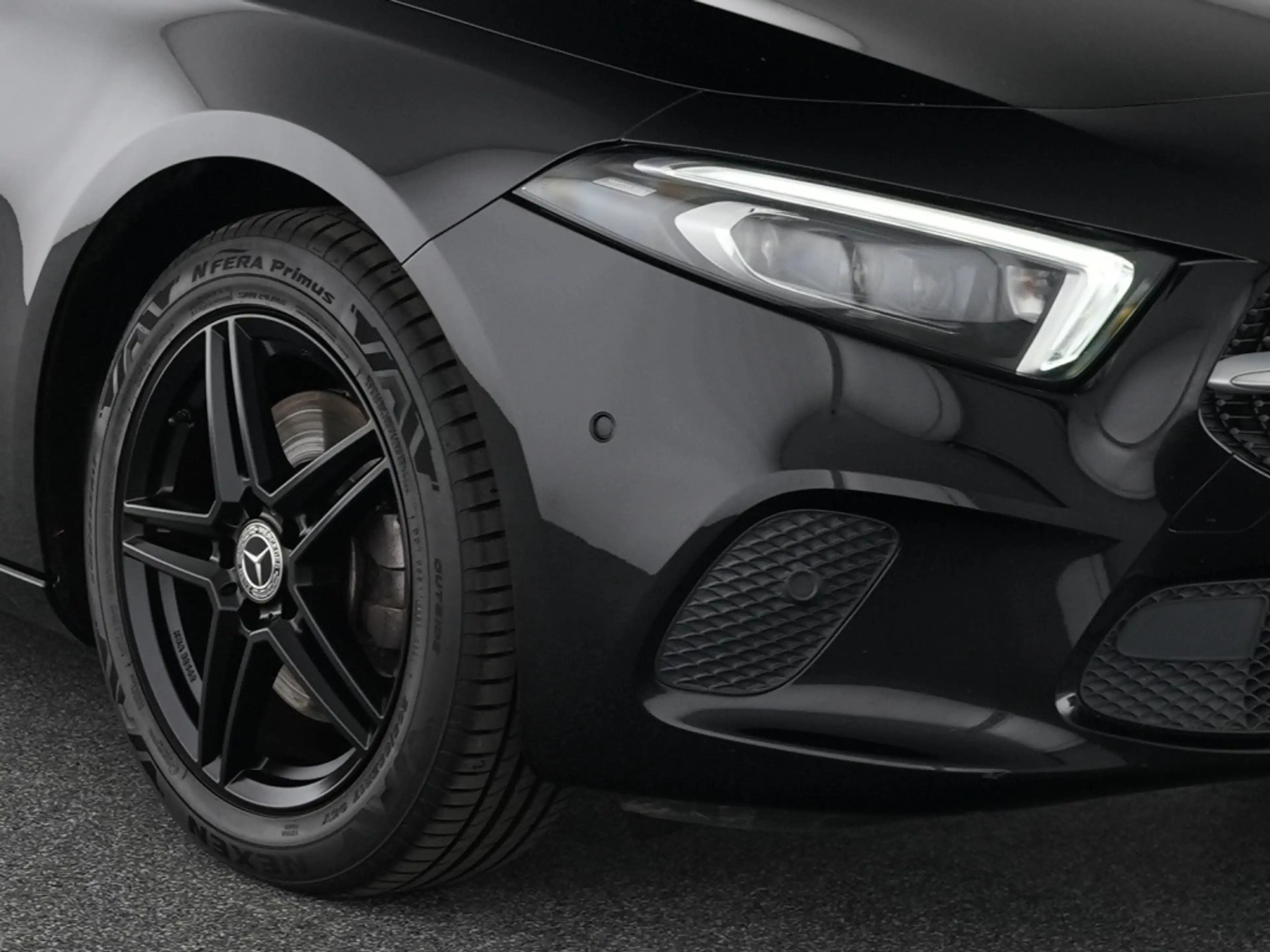 Mercedes-Benz A 220 4M Progressive Multibeam LED Navi Automatik — photo 7