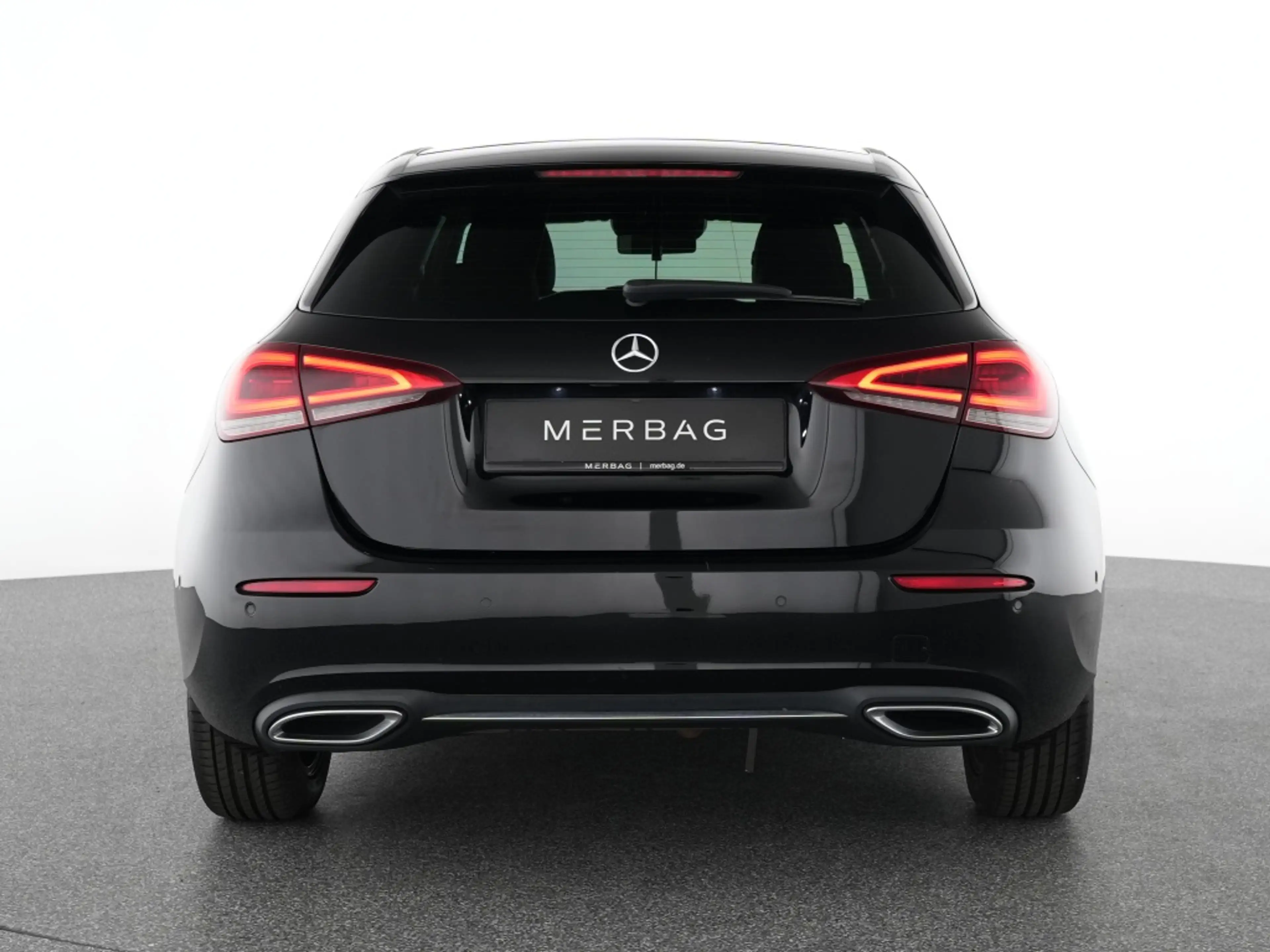 Mercedes-Benz A 220 4M Progressive Multibeam LED Navi Automatik — photo 4
