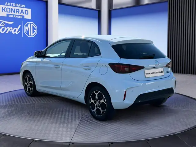 MG MG3 view 4