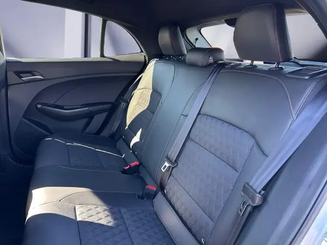 MG MG3 view 9