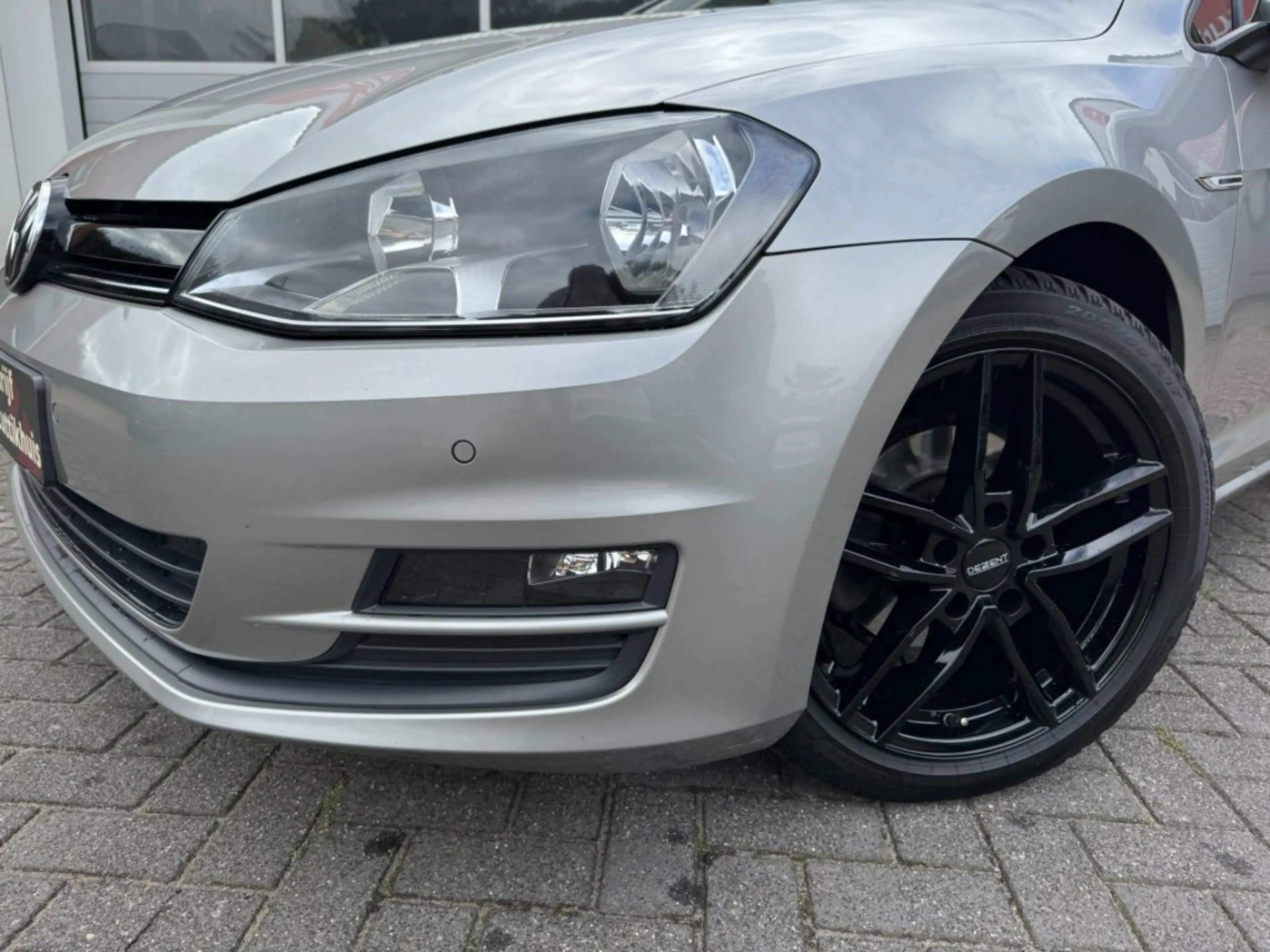 Volkswagen Golf 1.0 TSI 116PK Comfortline App-Connect Cruise PDC N — photo 9