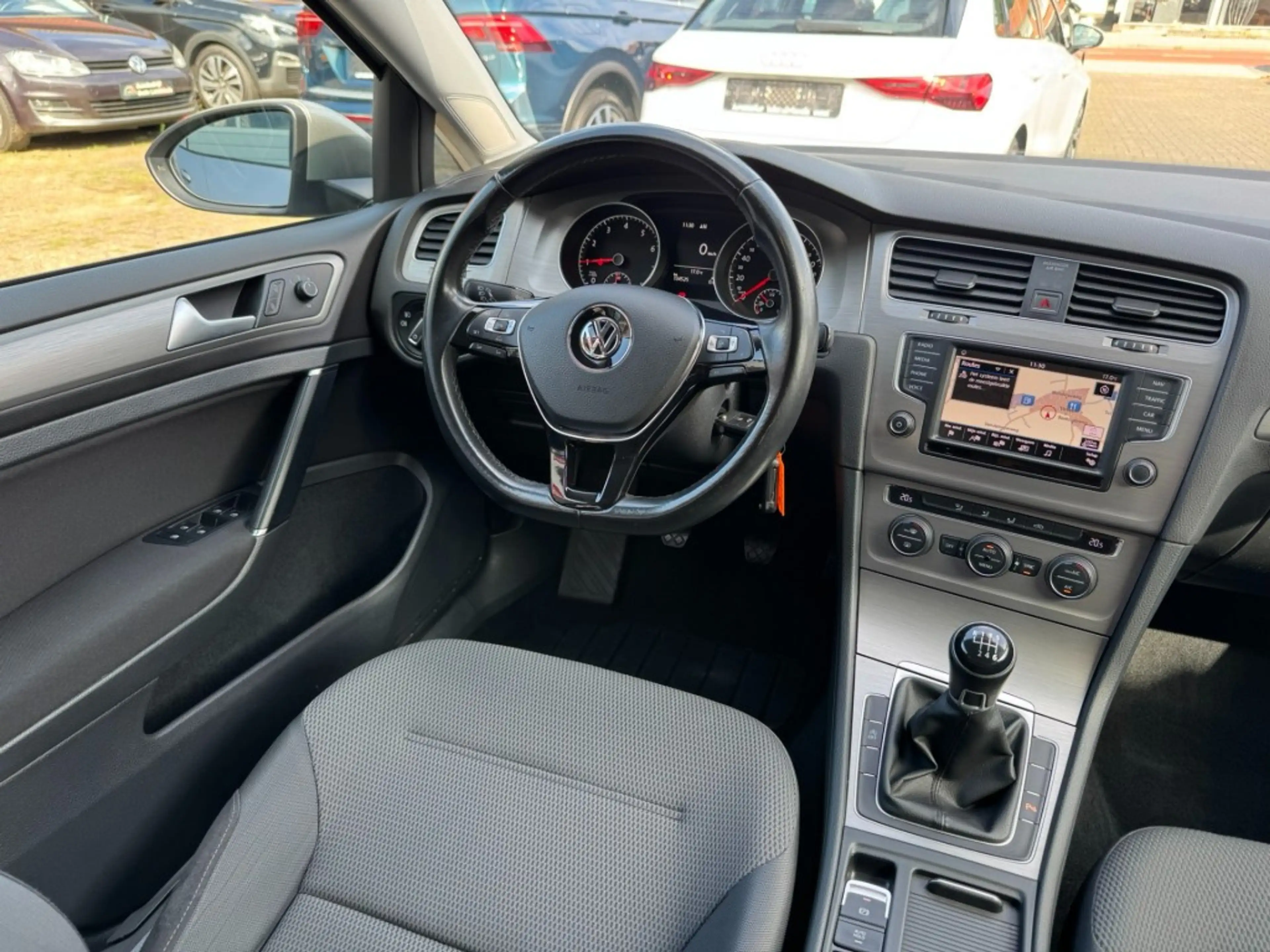 Volkswagen Golf 1.0 TSI 116PK Comfortline App-Connect Cruise PDC N — photo 13
