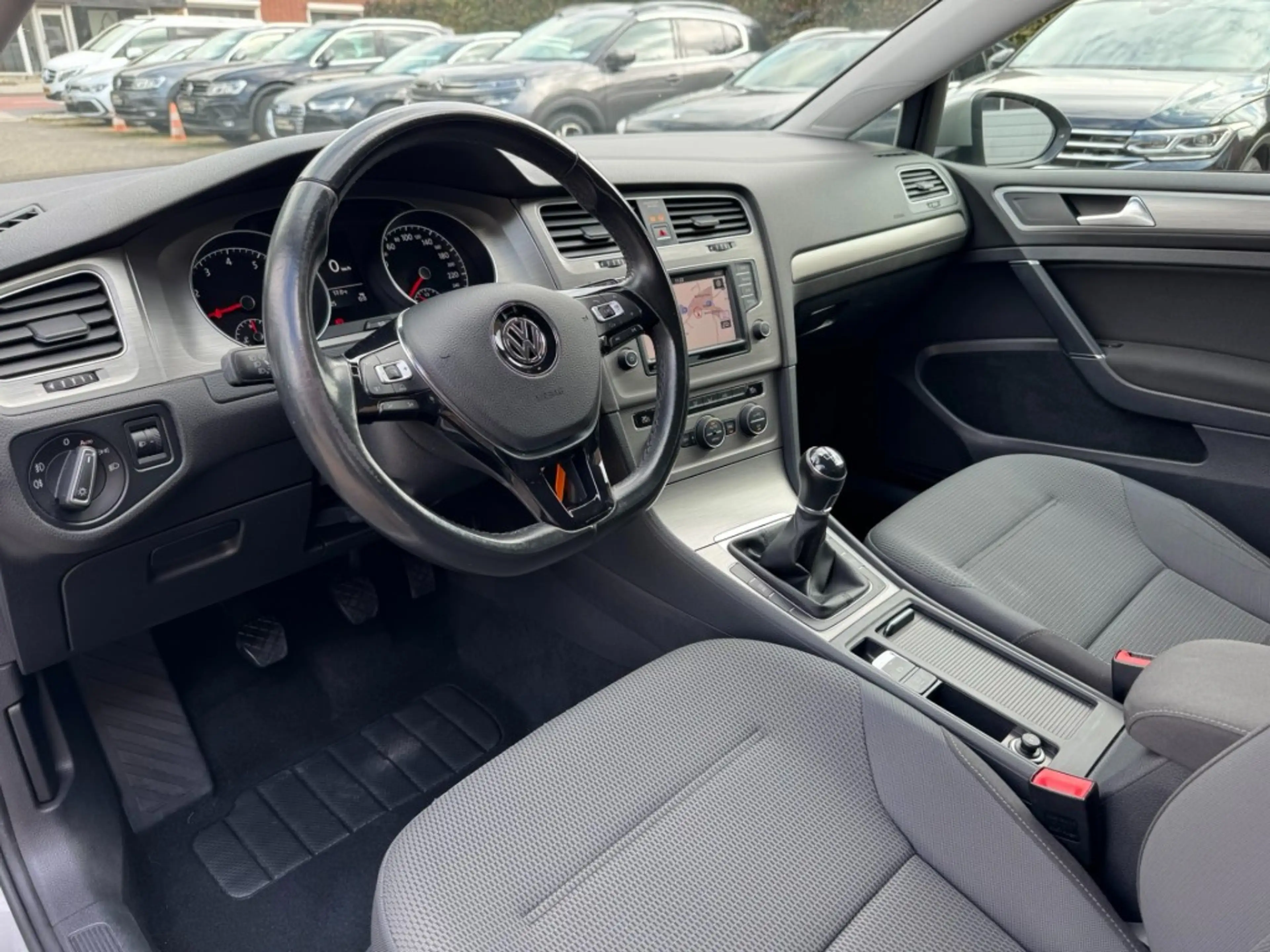 Volkswagen Golf 1.0 TSI 116PK Comfortline App-Connect Cruise PDC N — photo 7
