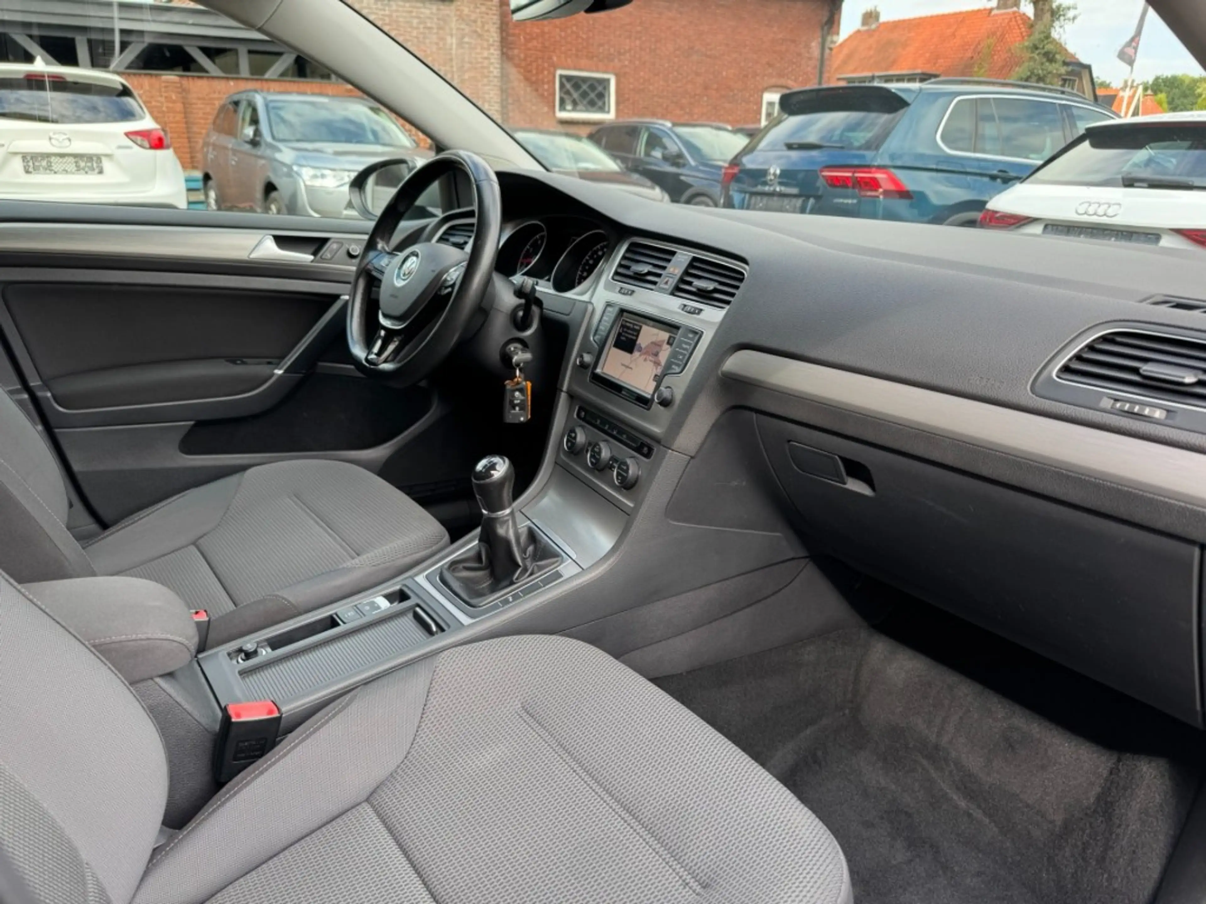 Volkswagen Golf 1.0 TSI 116PK Comfortline App-Connect Cruise PDC N — photo 3