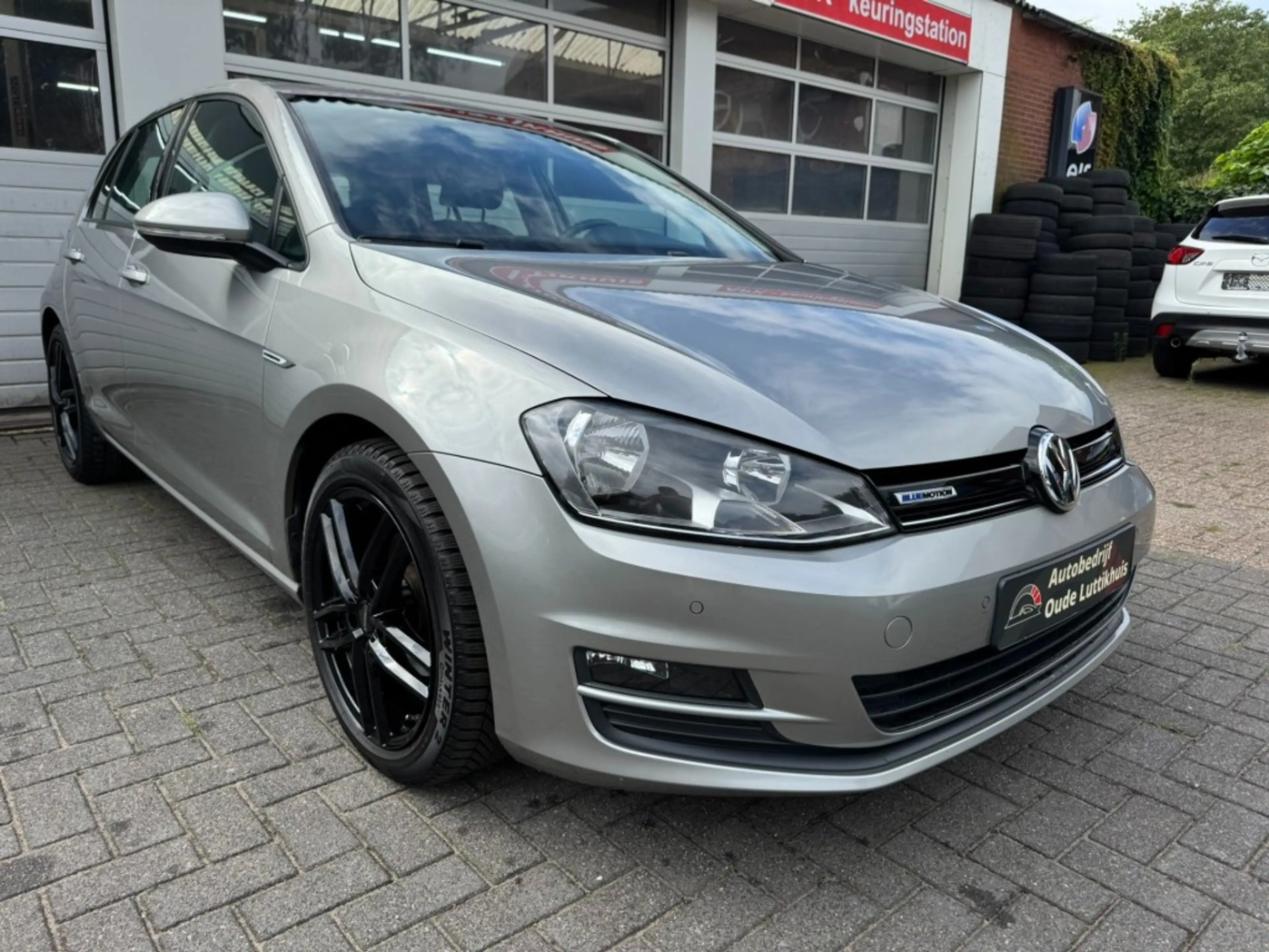 Volkswagen Golf 1.0 TSI 116PK Comfortline App-Connect Cruise PDC N — photo 6