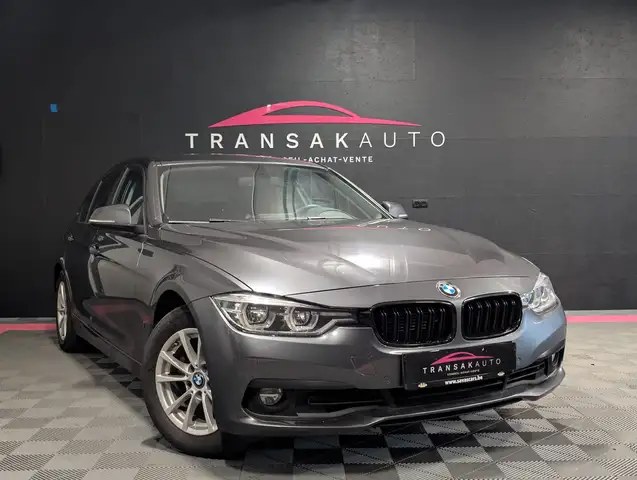 BMW 330 eA Plug-In Hybrid