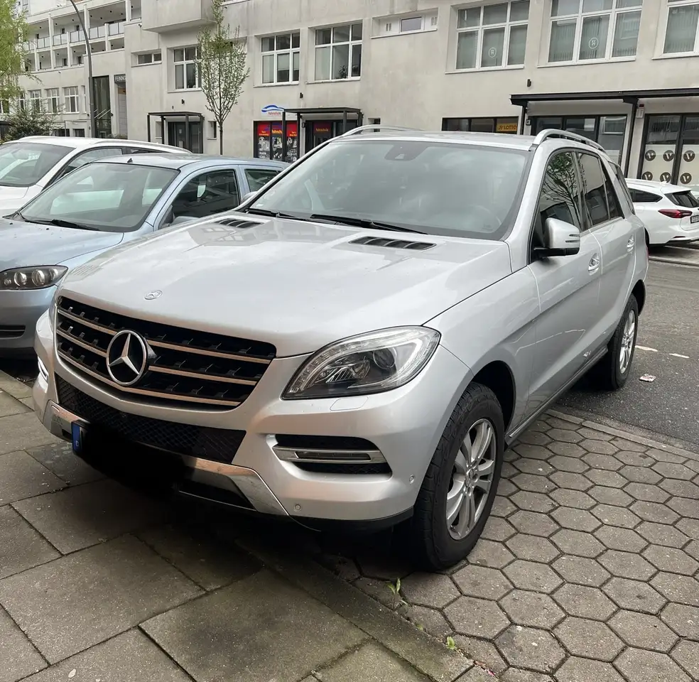 Mercedes-Benz ML 350