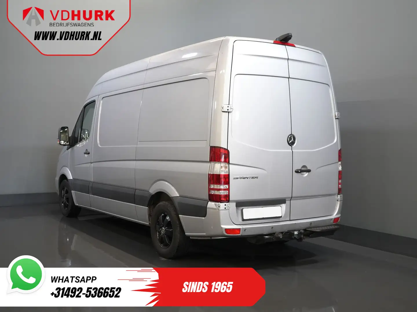 Mercedes-Benz Sprinter 319 3.0 V6 CDI Aut. L2H2 E6 BPM VRIJ! LAGE KM!/ 3. Grijs - 2