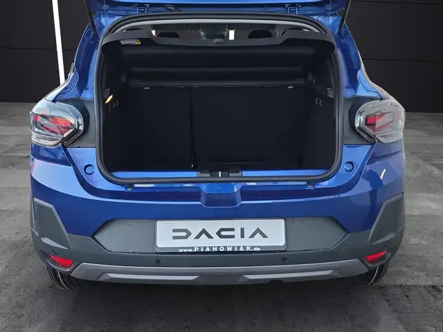 Dacia Sandero Stepway view 8