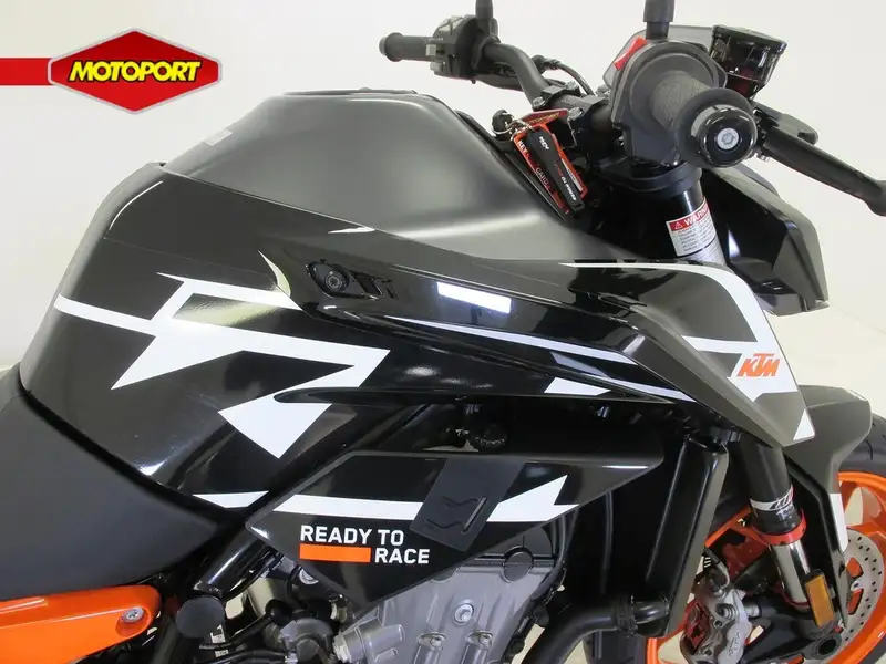 KTM 890 Duke - foto 6