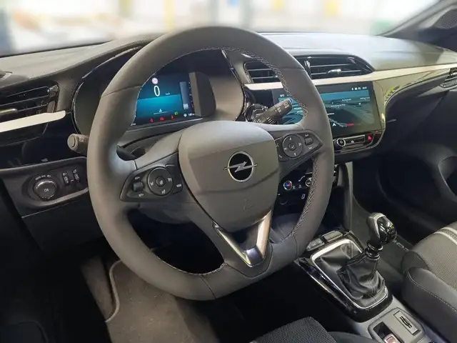 Opel Corsa view 9