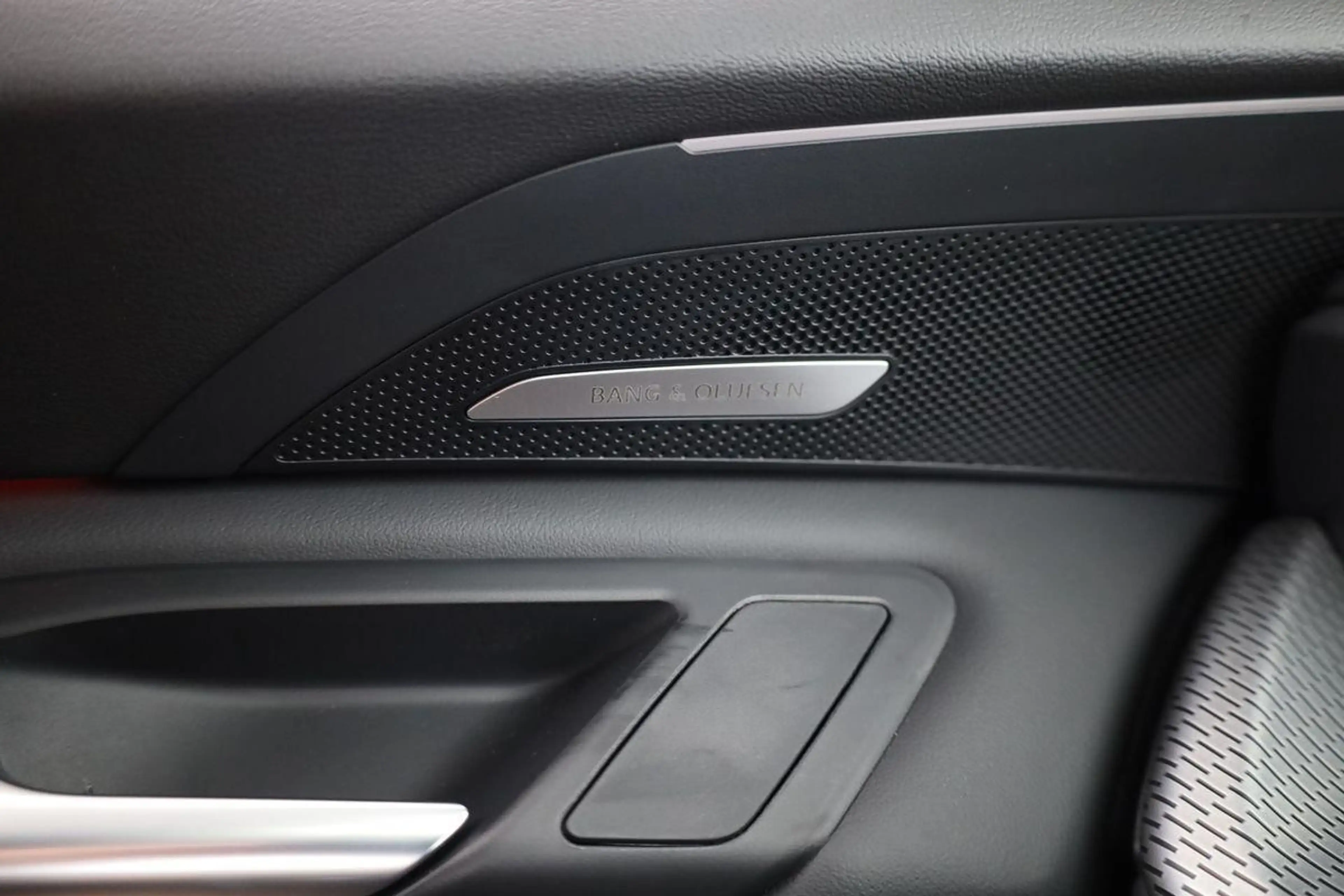 Audi Q5 3.0 TDI quattro 220 kW qu S-LINE, AHK, 20-Zoll,... — photo 9