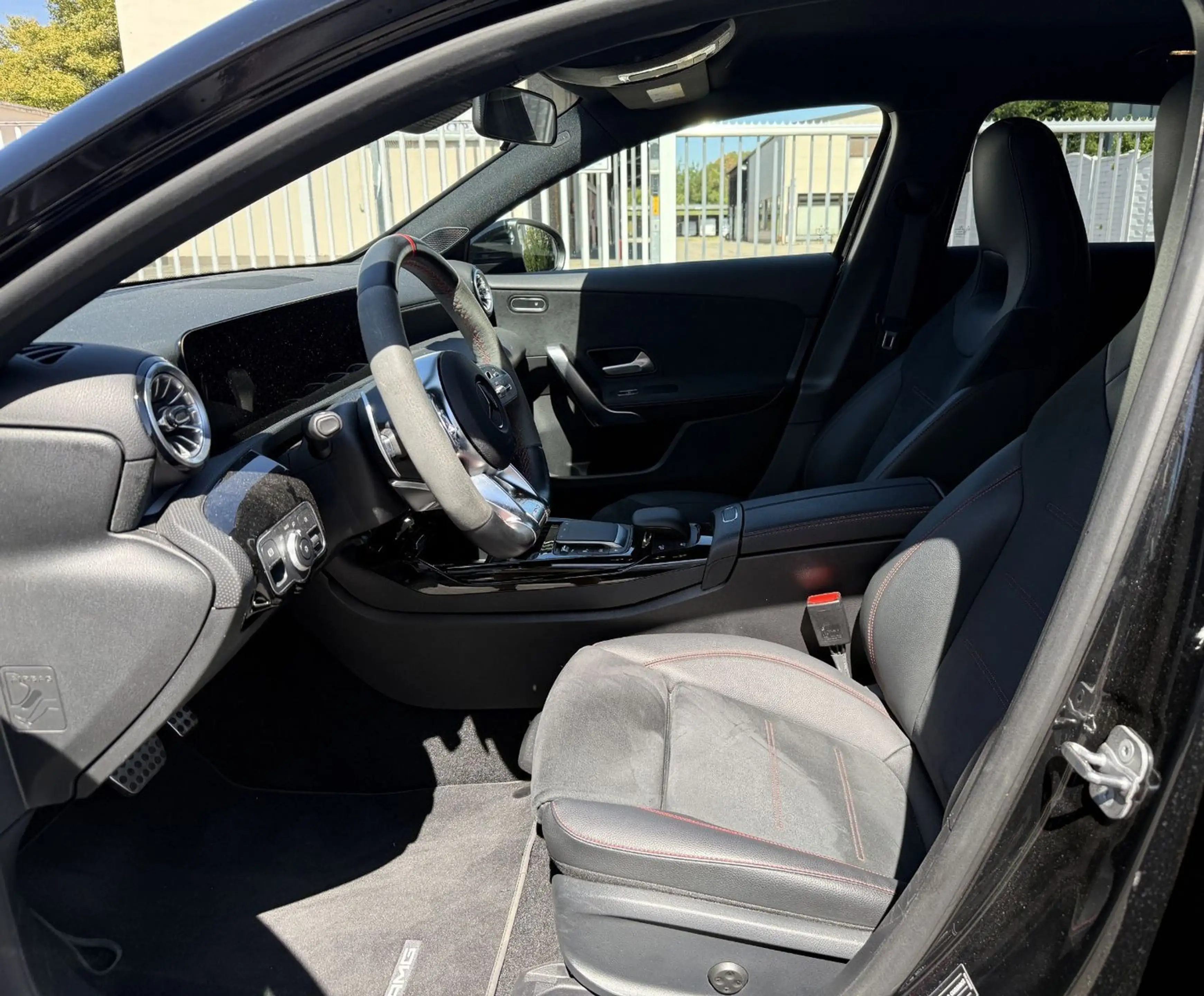 Mercedes-Benz A 45 AMG S 4M+ Night Paket Burmester Kam ParkPak — photo 10