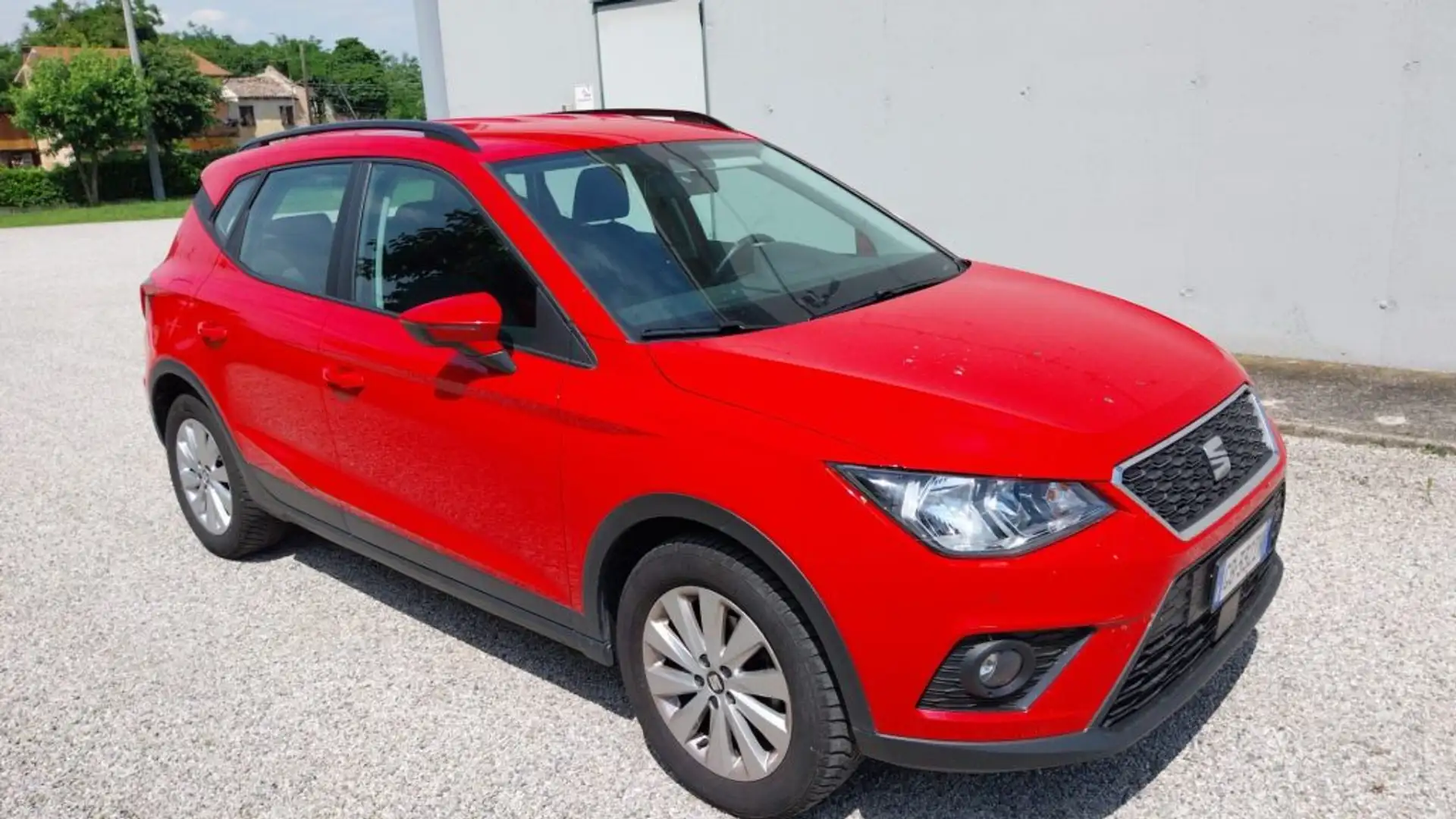 SEAT Arona 1.0 TGI Style Rosso - 2
