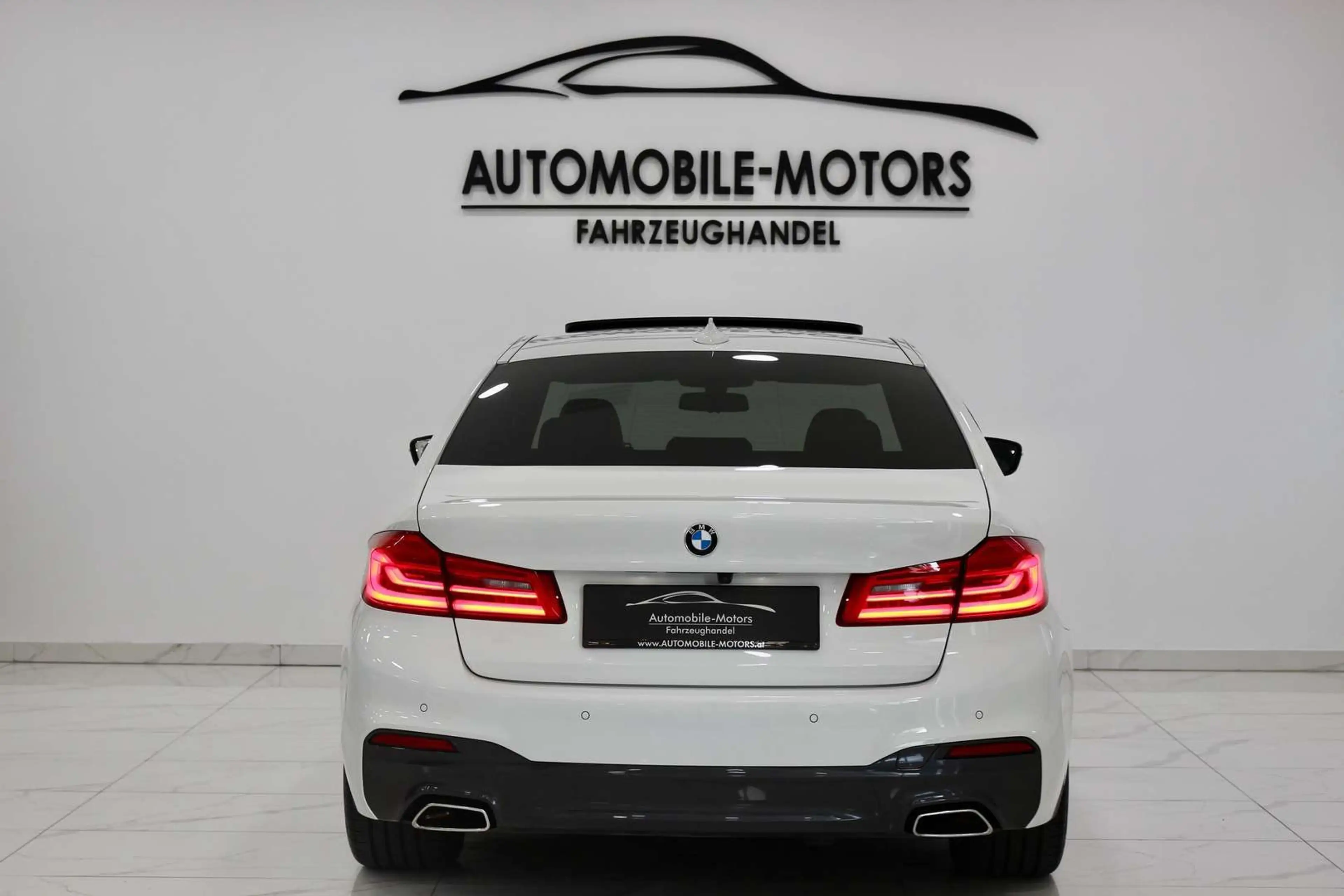 BMW 530 d xDrive *M-Sportpaket*Schiebedach*Leder* — photo 5