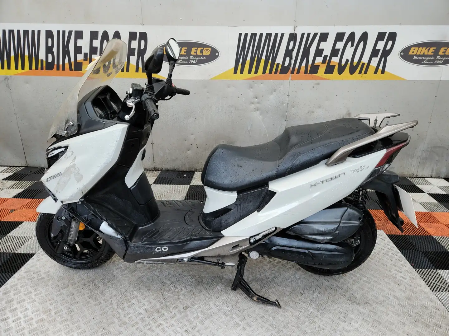 Kymco X-Town Grey - 2