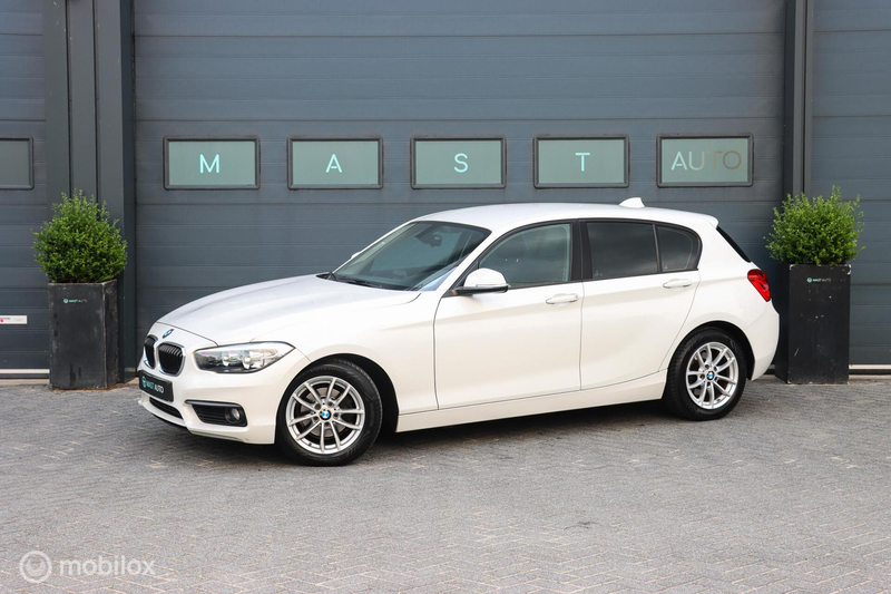 BMW 118 1-serie 118i|AUT|NAP|PDC|Cruise|NAVI