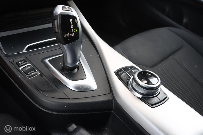 BMW 118 1-serie 118i|AUT|NAP|PDC|Cruise|NAVI — photo 10
