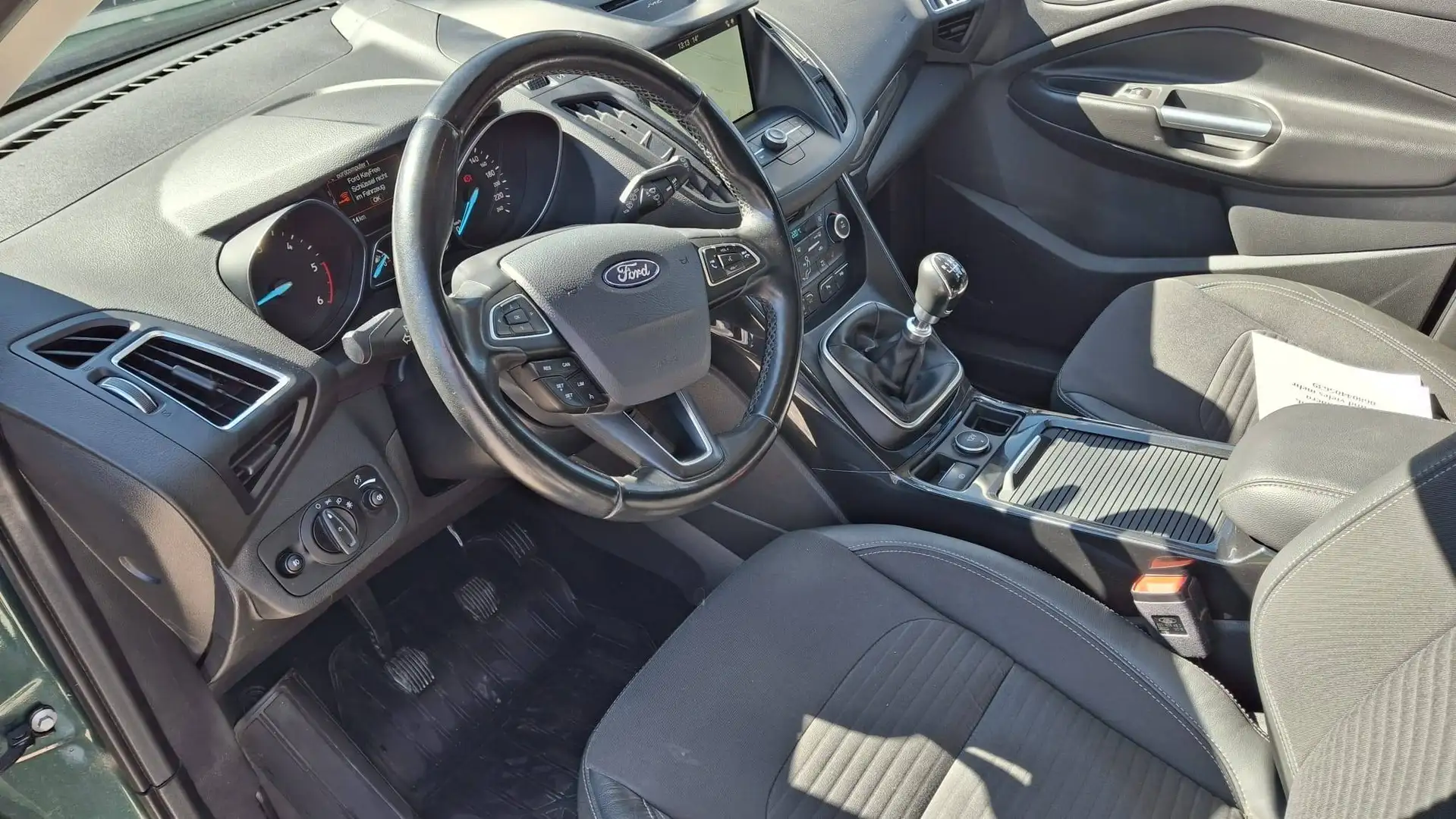 Ford Kuga Kuga 2,0 TDCi Titanium AWD Titanium Grün - 2