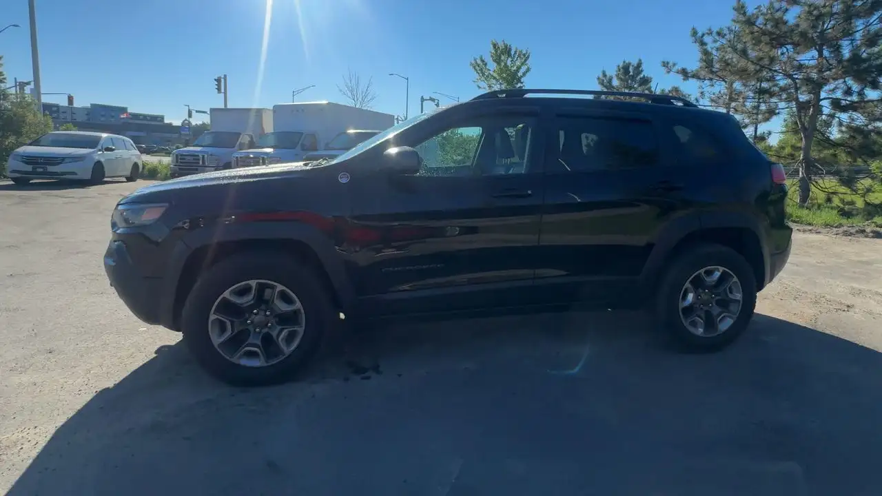 Jeep Cherokee photo Jeep Cherokee