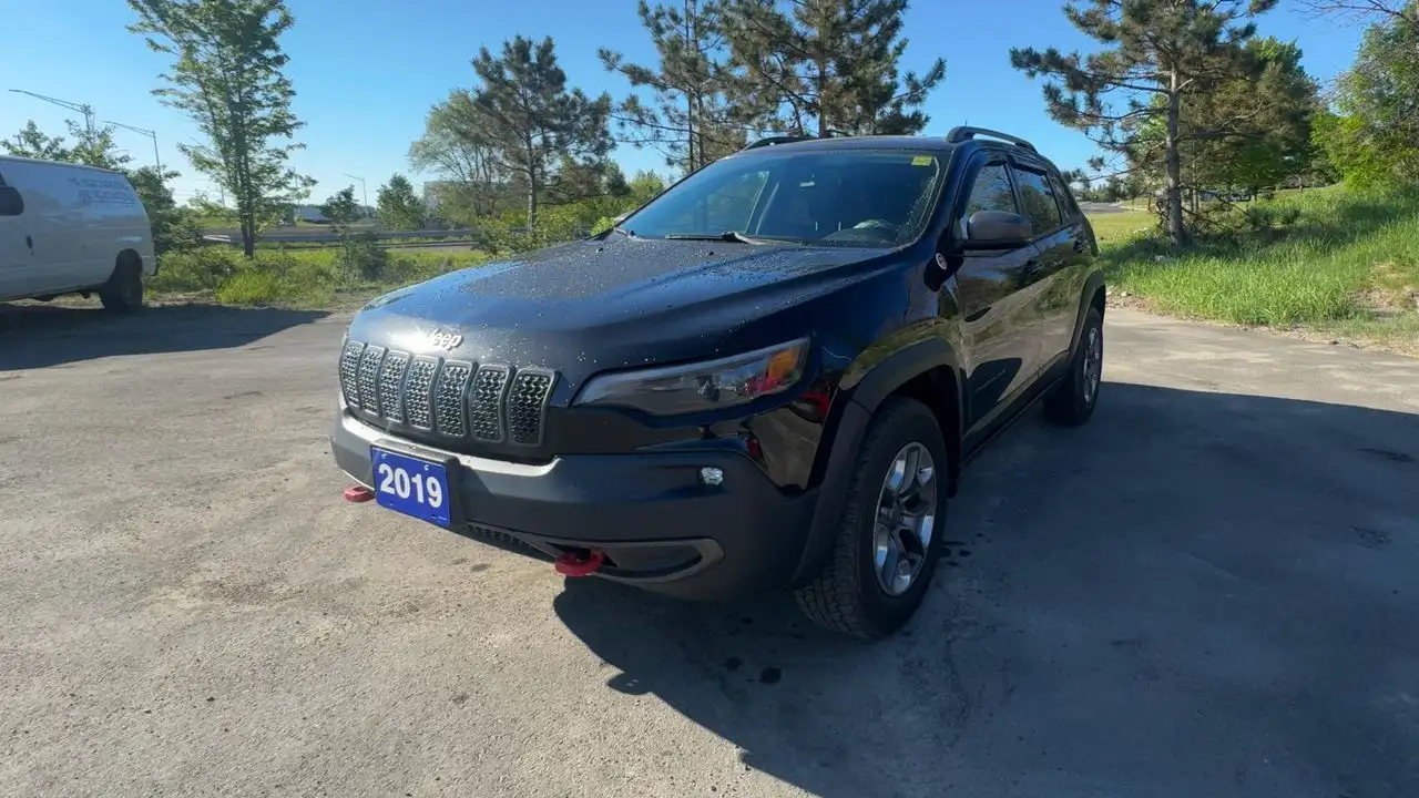 Jeep Cherokee photo Jeep Cherokee