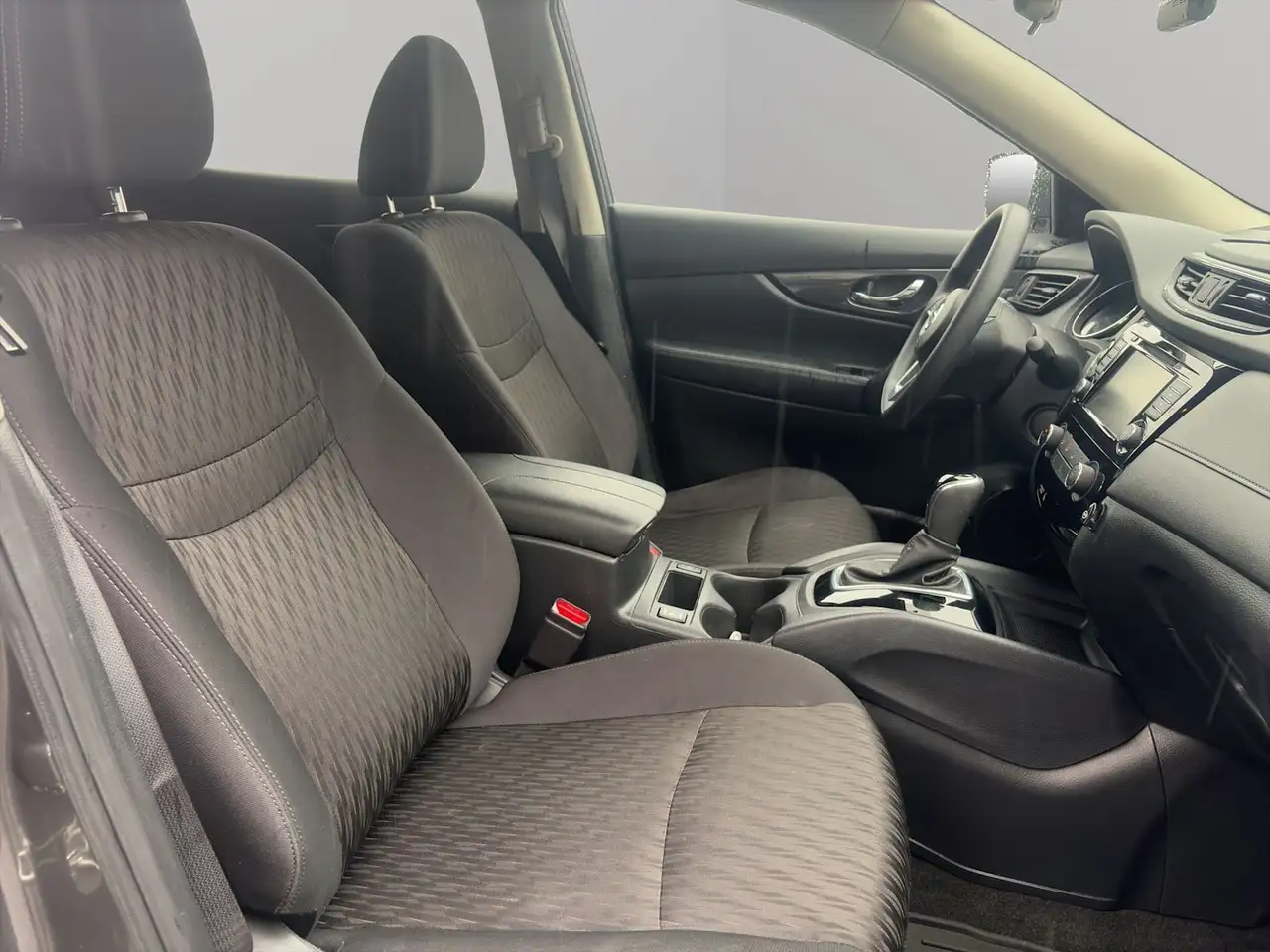 Nissan Rogue photo Nissan Rogue