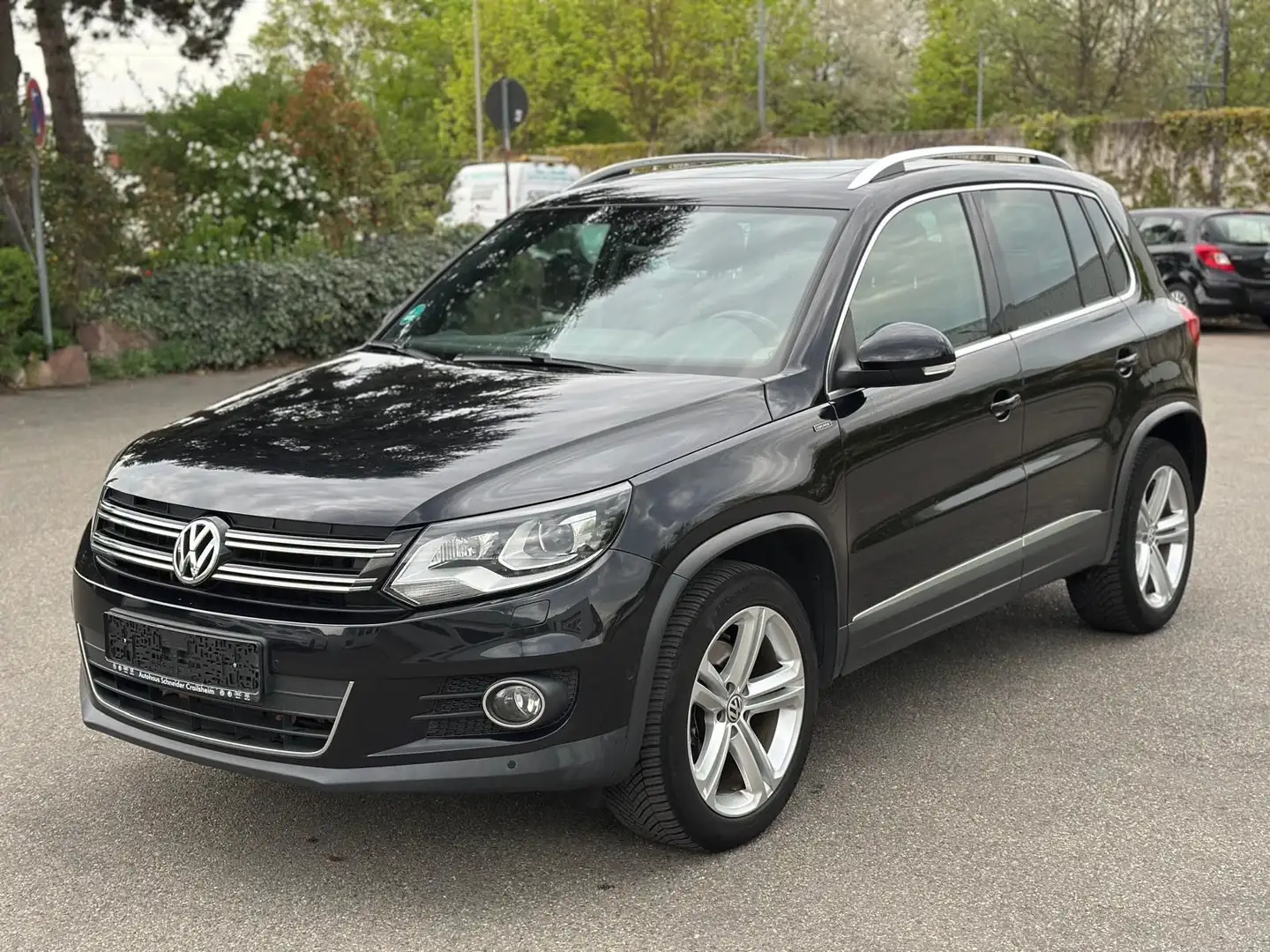 Volkswagen Tiguan Lounge Sport & Style BMT EU6 4Motion AHK Schwarz - 1