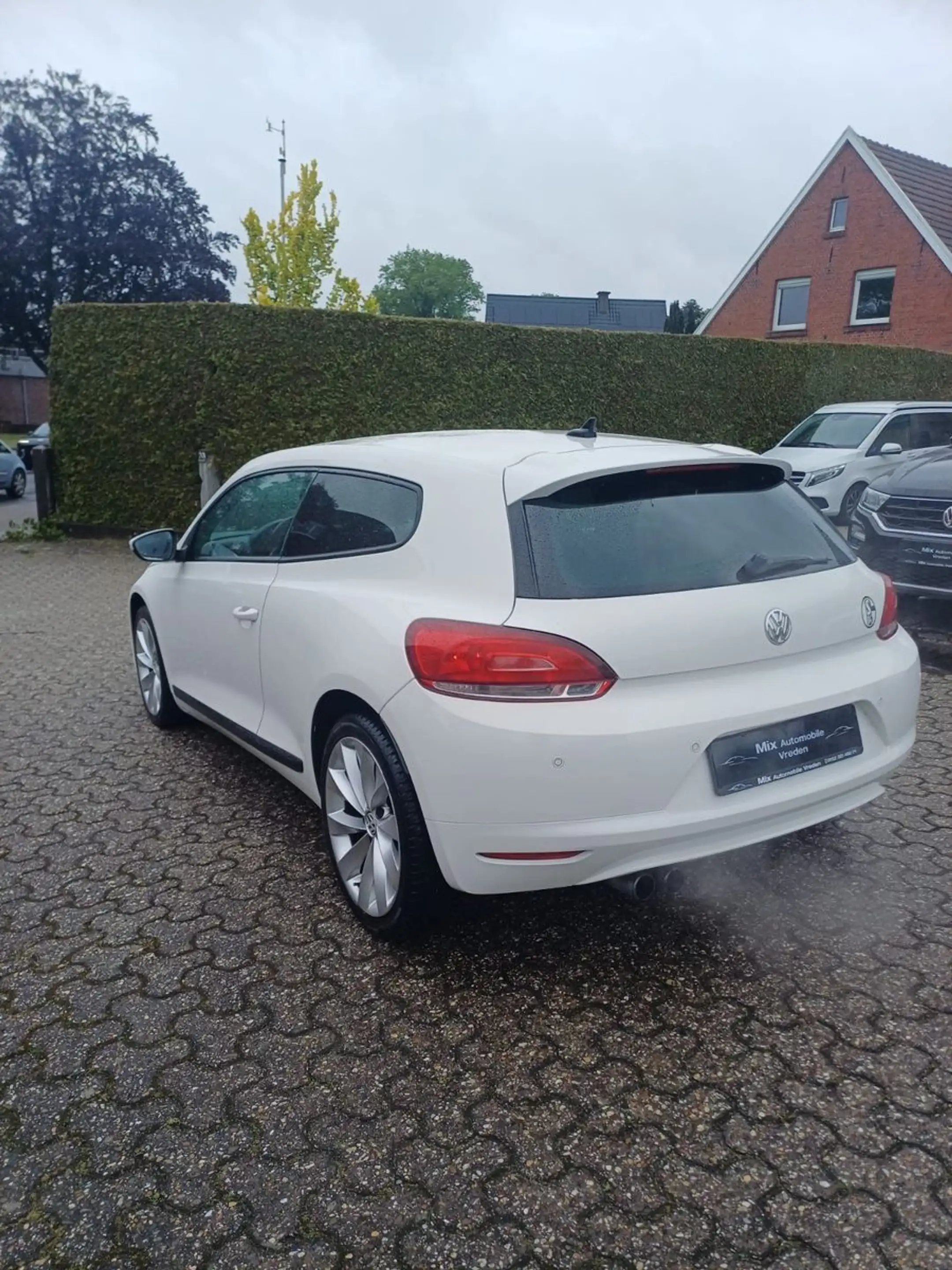 Volkswagen Scirocco 2.0 TSI 147 kW — photo 8