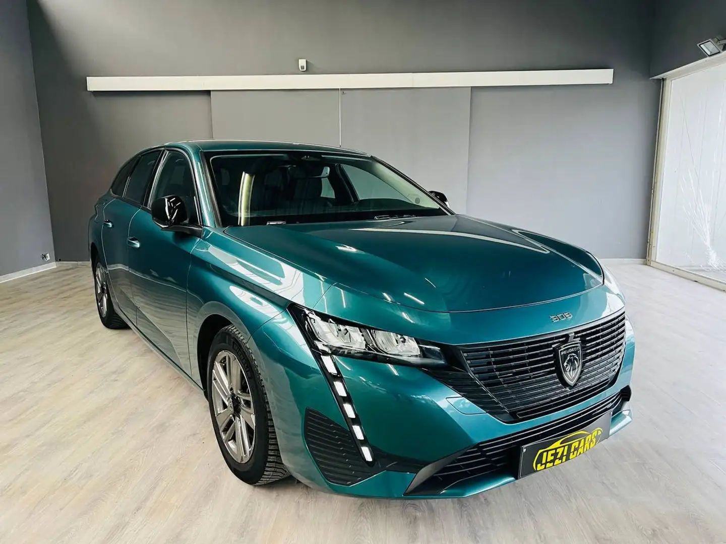 Peugeot 308 SW 1.2  Pack S ** NETTO 15.702 EURO ** Groen - 1