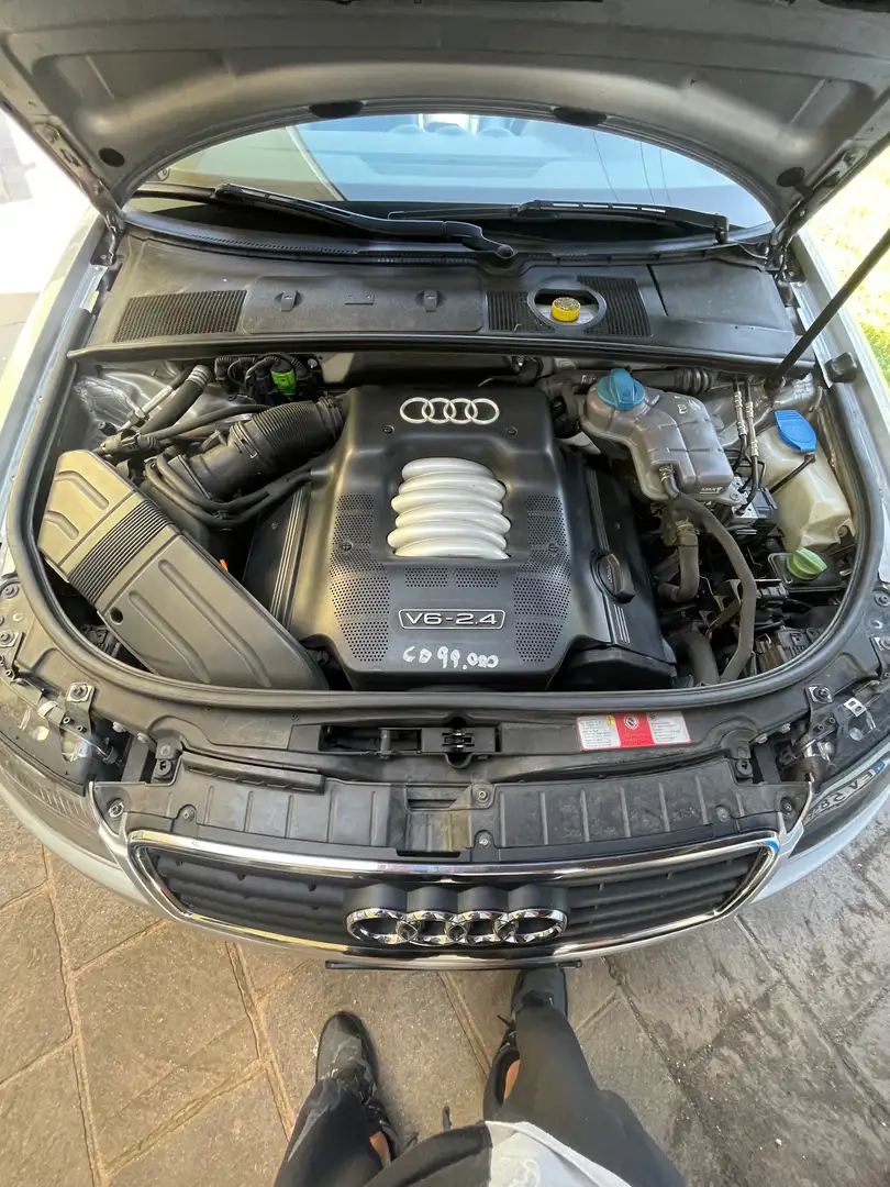 Audi Cabriolet 2.4 V6 Argintiu - 1