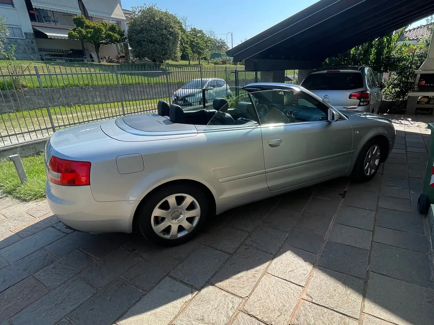 Audi Cabriolet 2.4 V6 Argintiu - 2