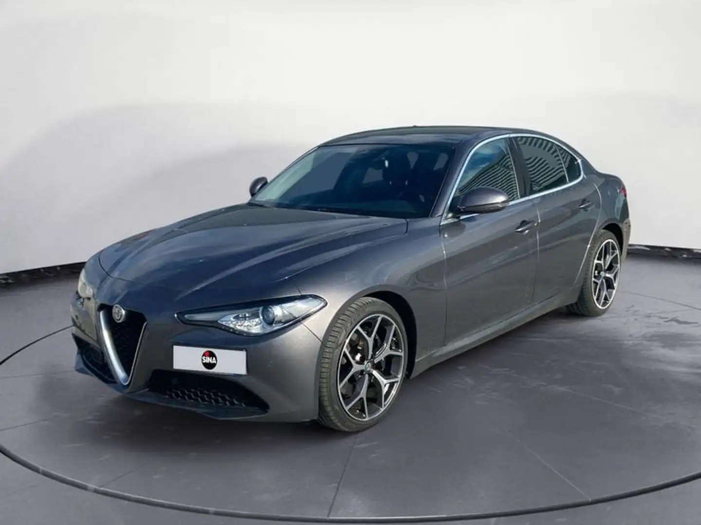 Alfa Romeo Giulia 2.2 Turbodiesel 190 CV AT8 Executive Grijs - 1