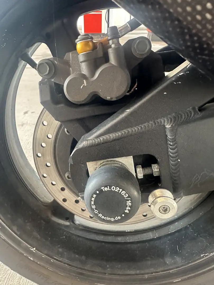 Yamaha YZF-R1 RN09 Silber - 2