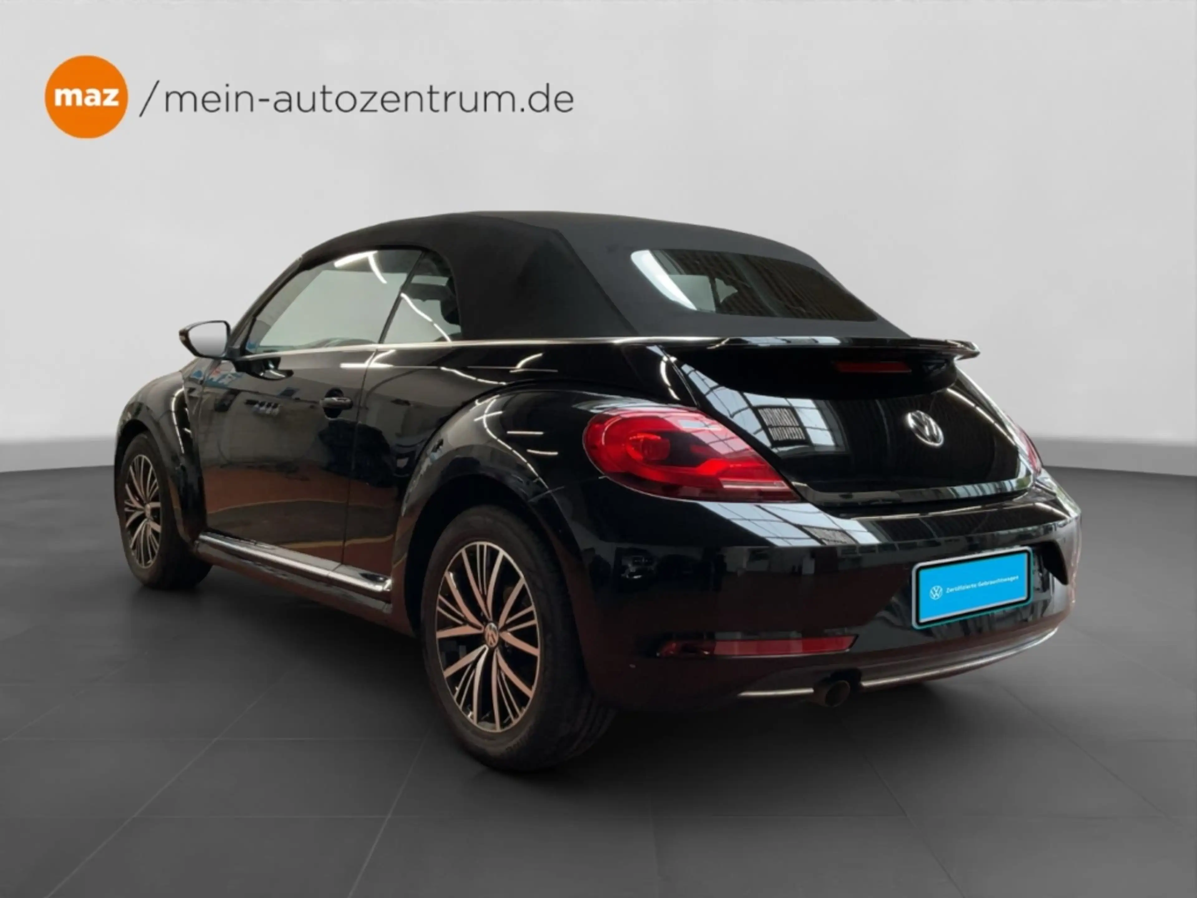 Volkswagen Beetle Cabrio 1.2 TSI Sound Alu PDC App-Connect Temp. Sit — photo 4